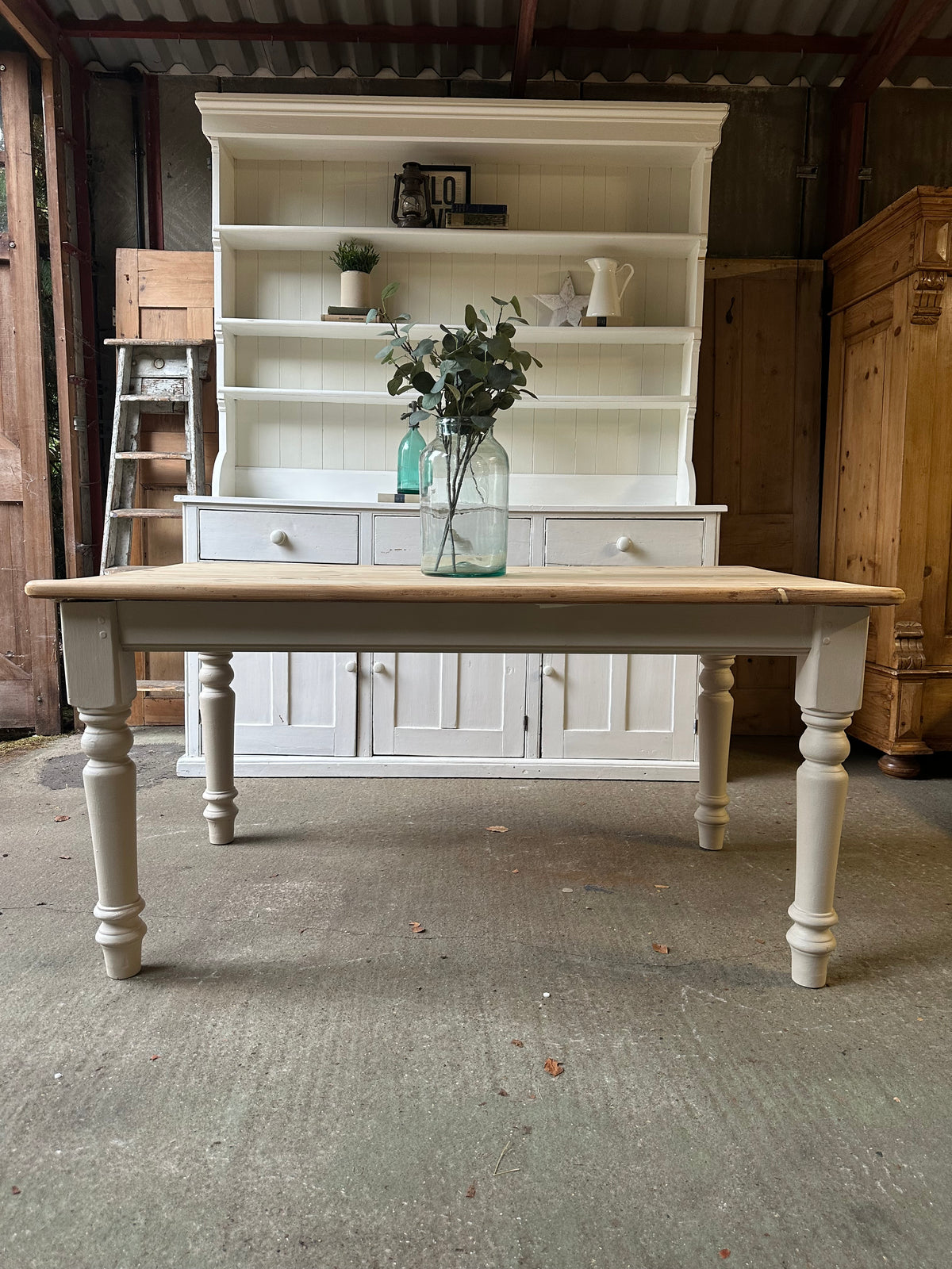 Farmhouse table 6 seater