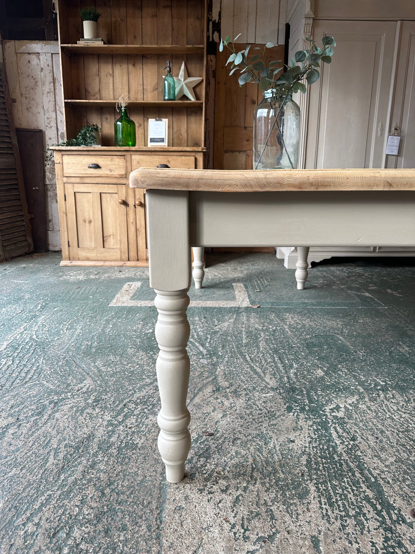 Farmhouse table large 8 seater