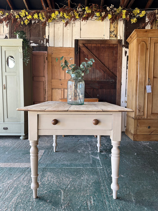 Farmhouse table 4 seater