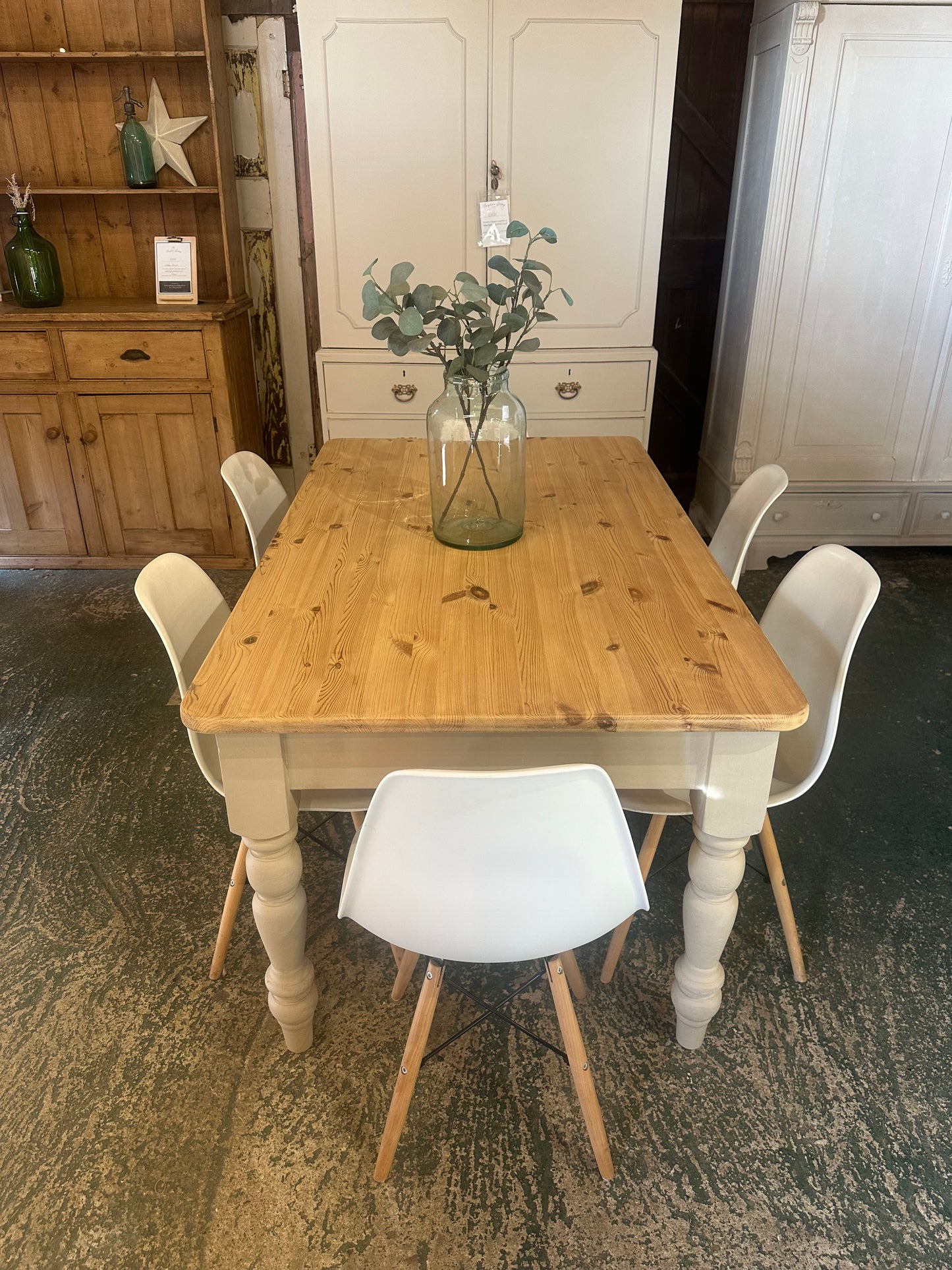 Farmhouse table 6 seater
