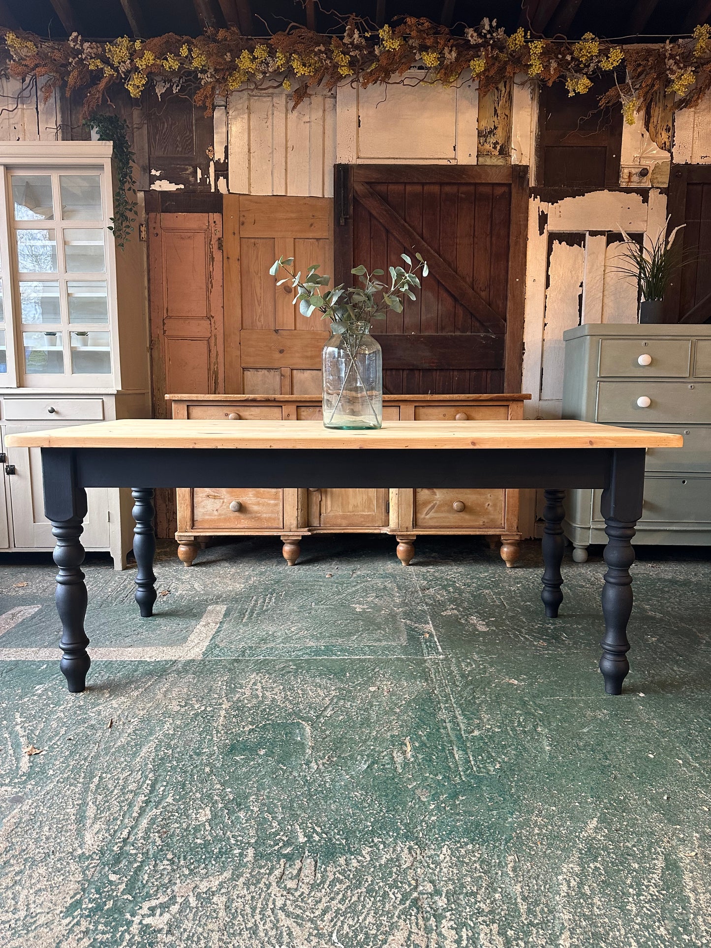 Rustic farmhouse table 8 seater