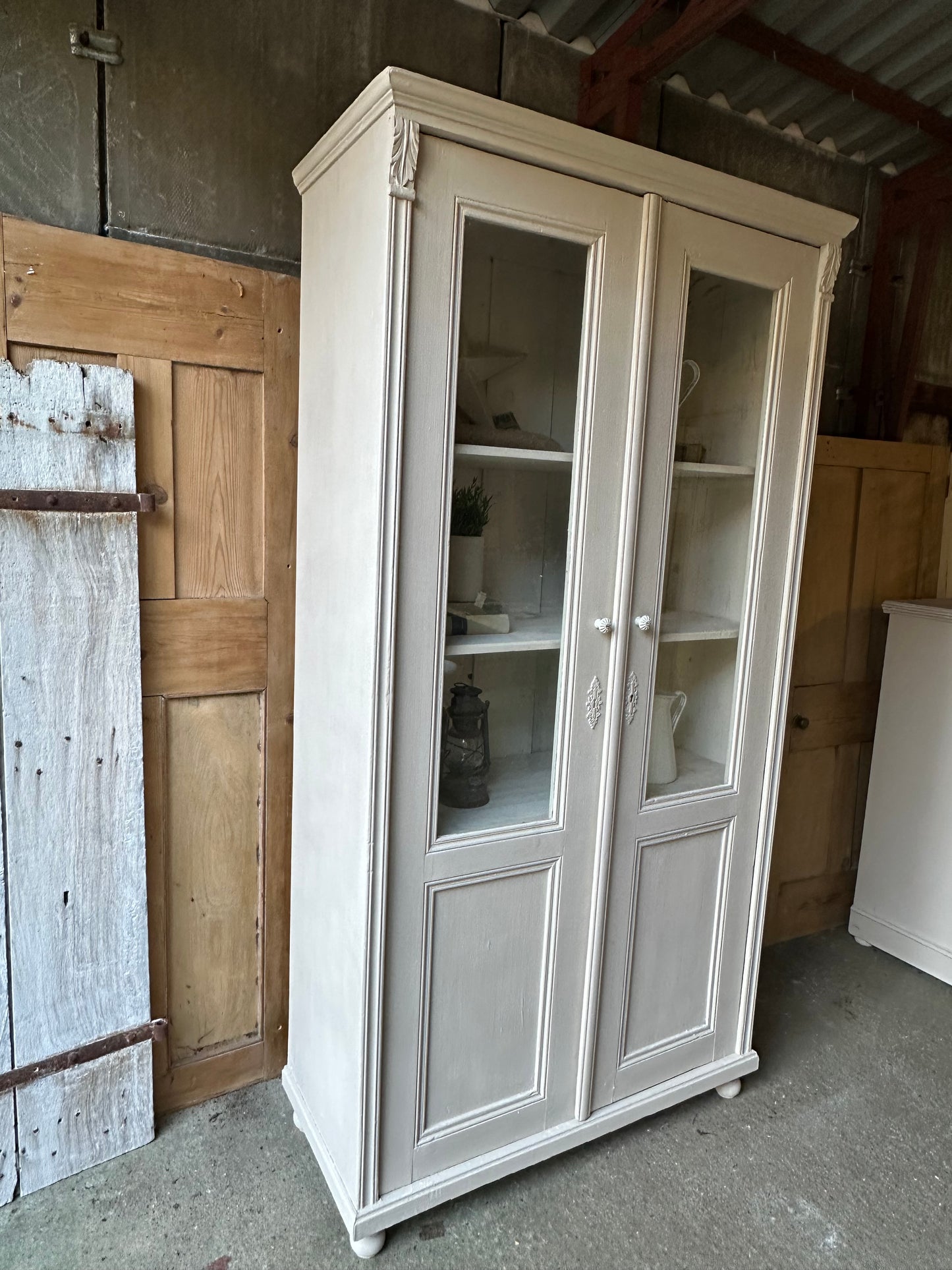 Vintage display cabinet / armoire / linen press / dresser