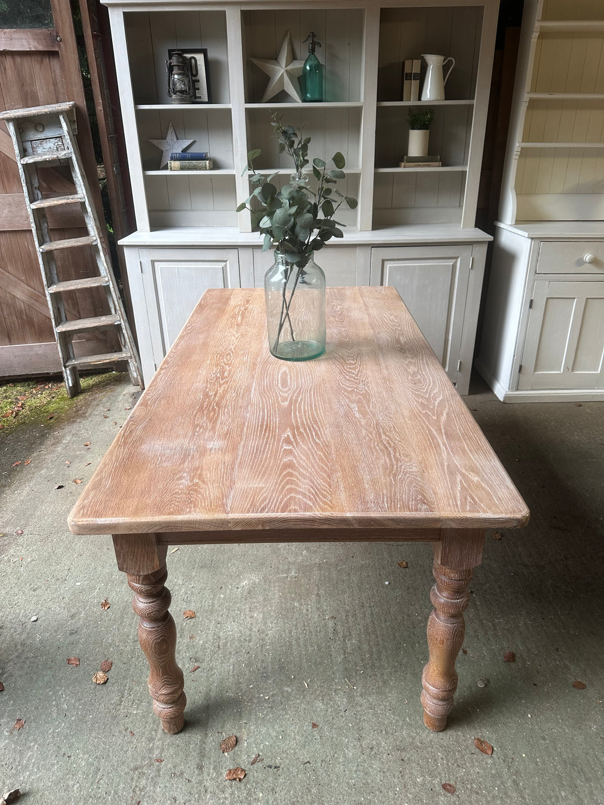 Farmhouse table 8 seater