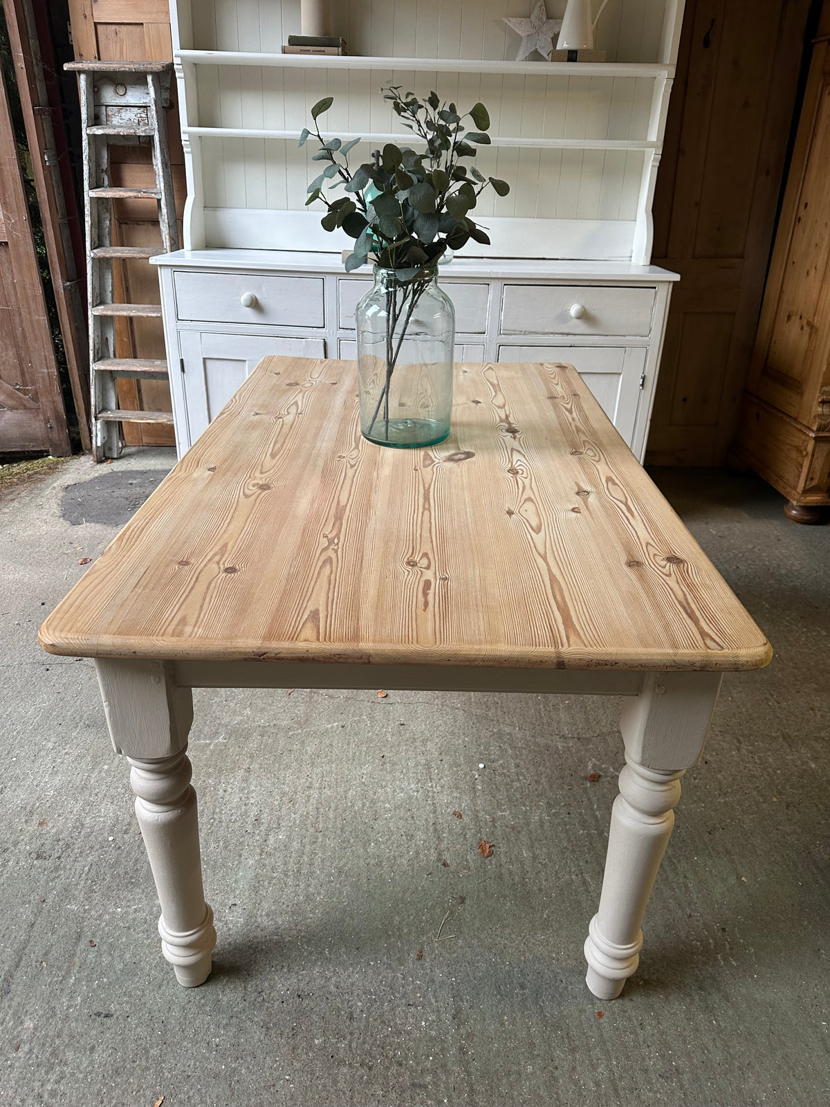 Farmhouse table 6 seater