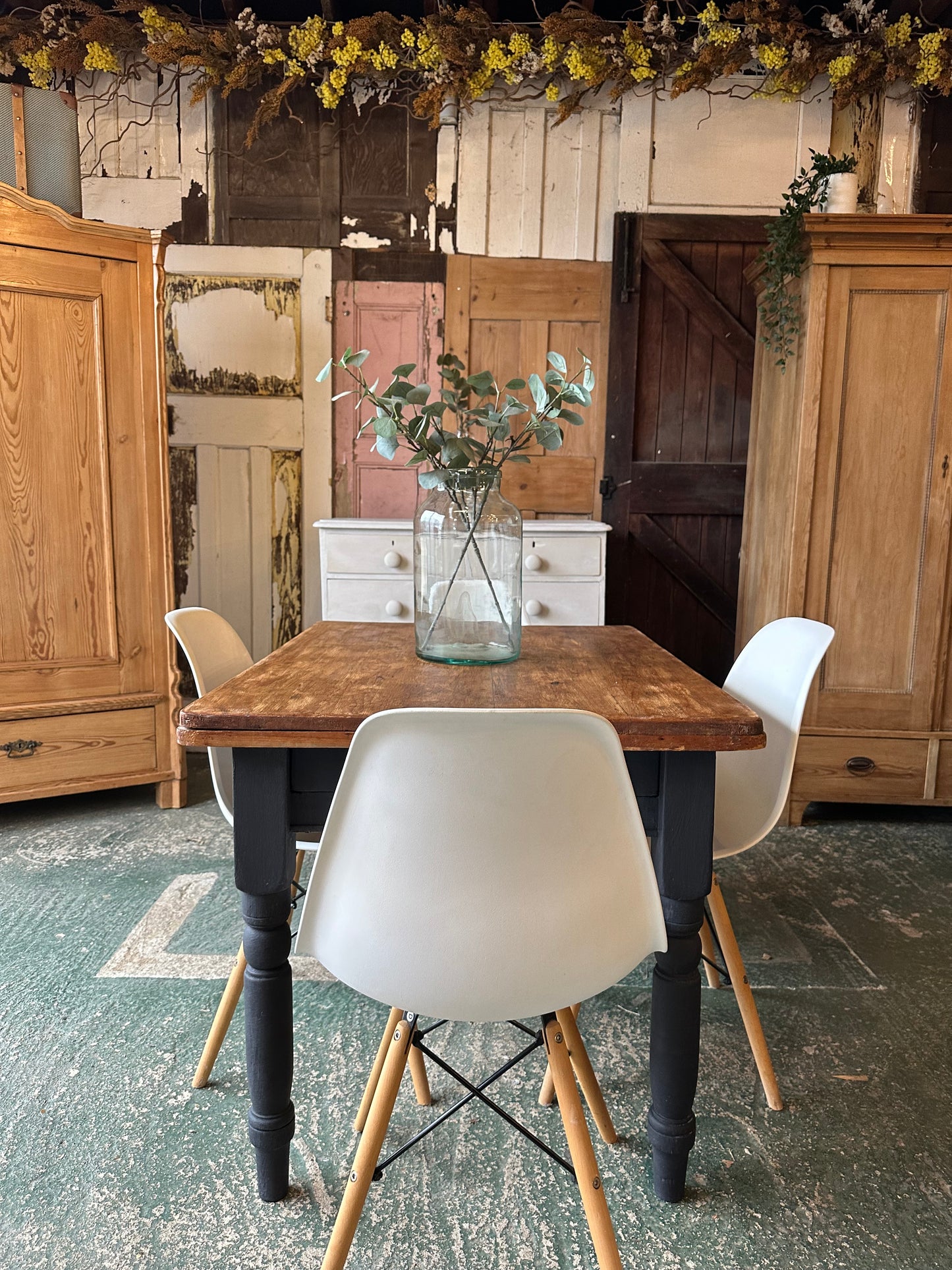 Rustic farmhouse table 4 seater