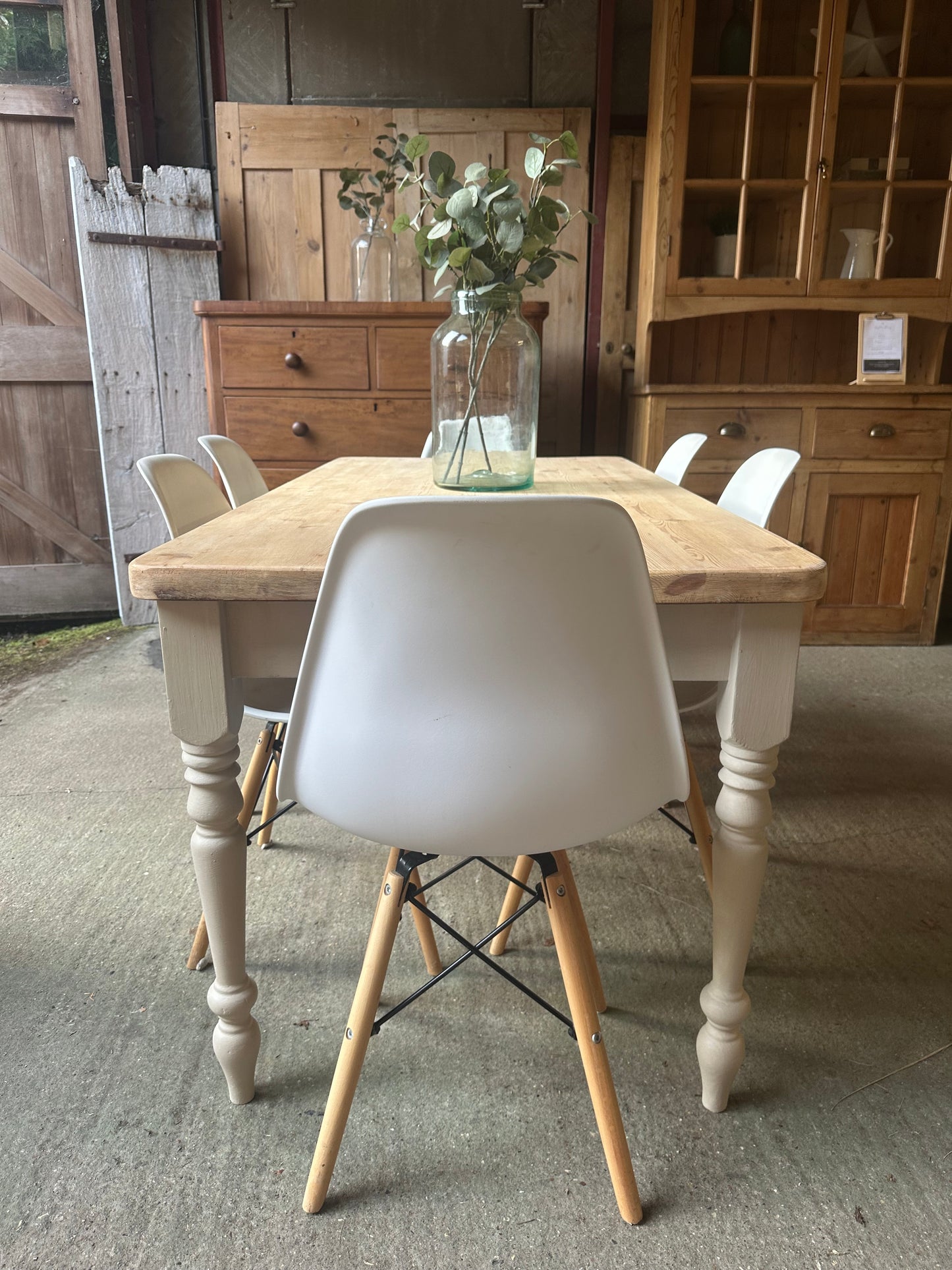 Farmhouse table 6 seater