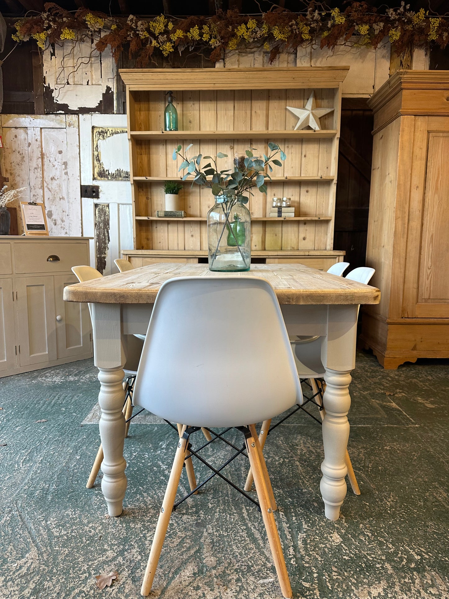 Farmhouse table 6 seater