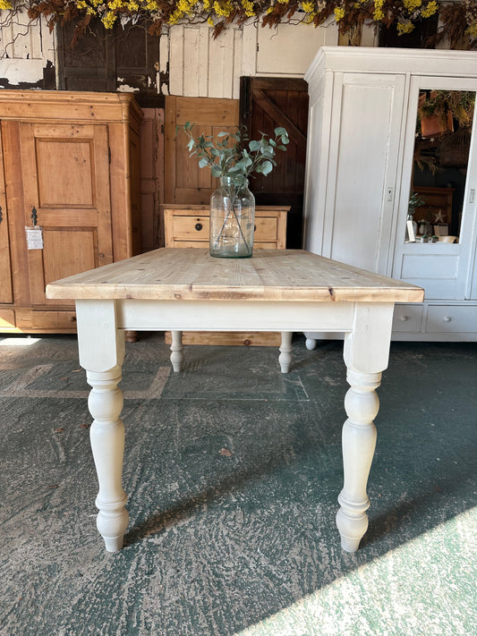 Rustic farmhouse table 8 seater