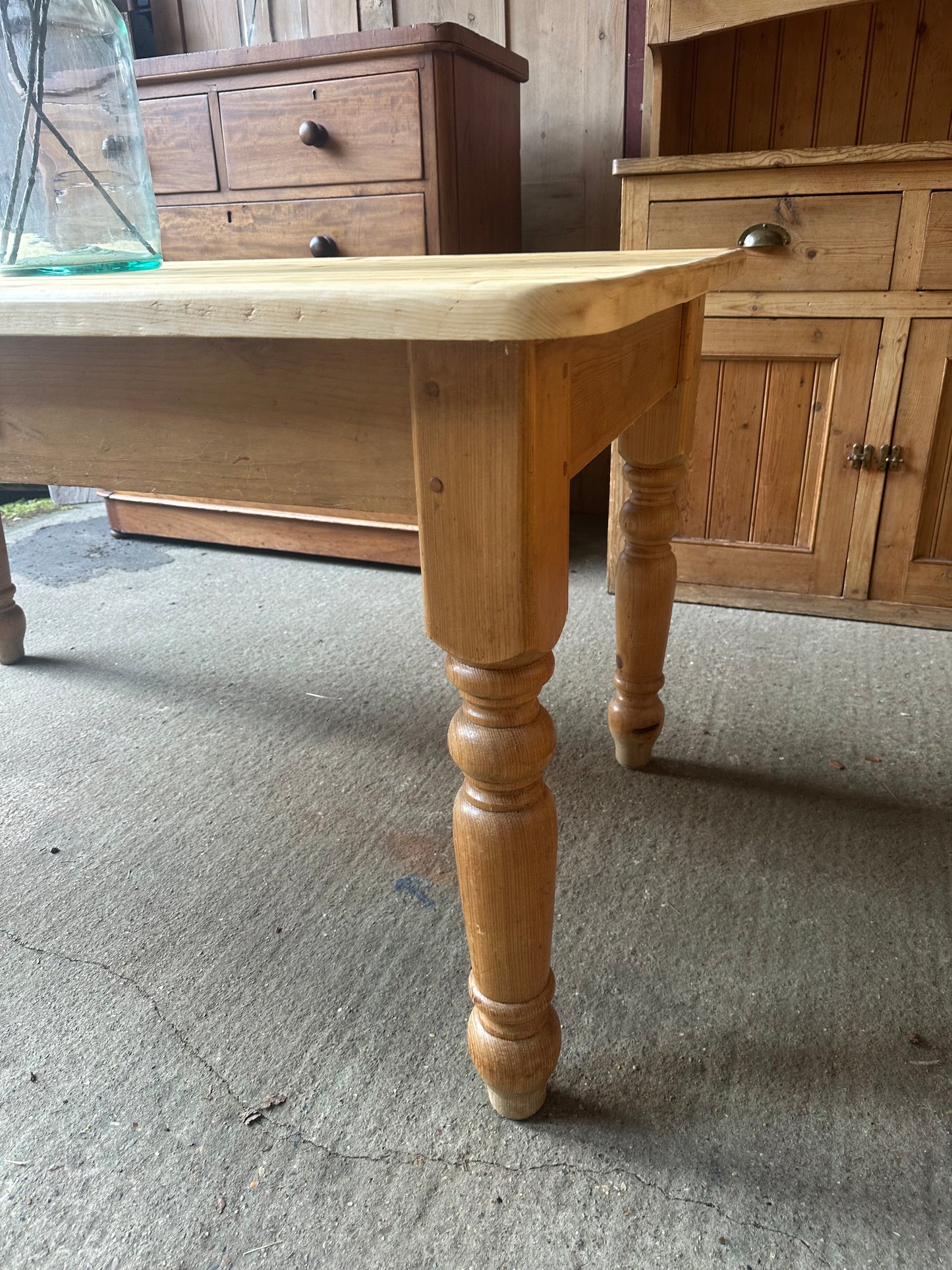 Farmhouse table 6 seater / desk