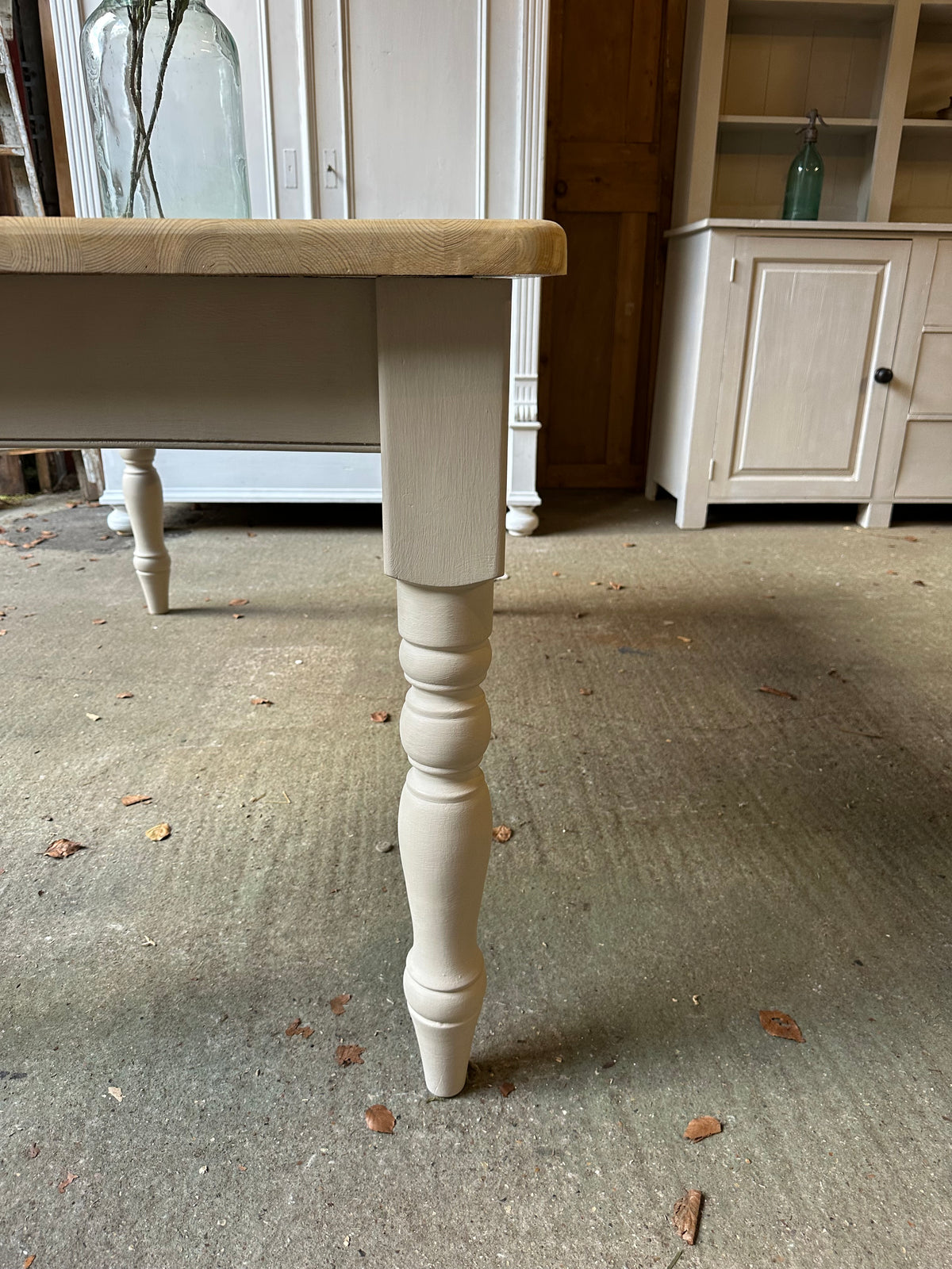Farmhouse table 6 seater