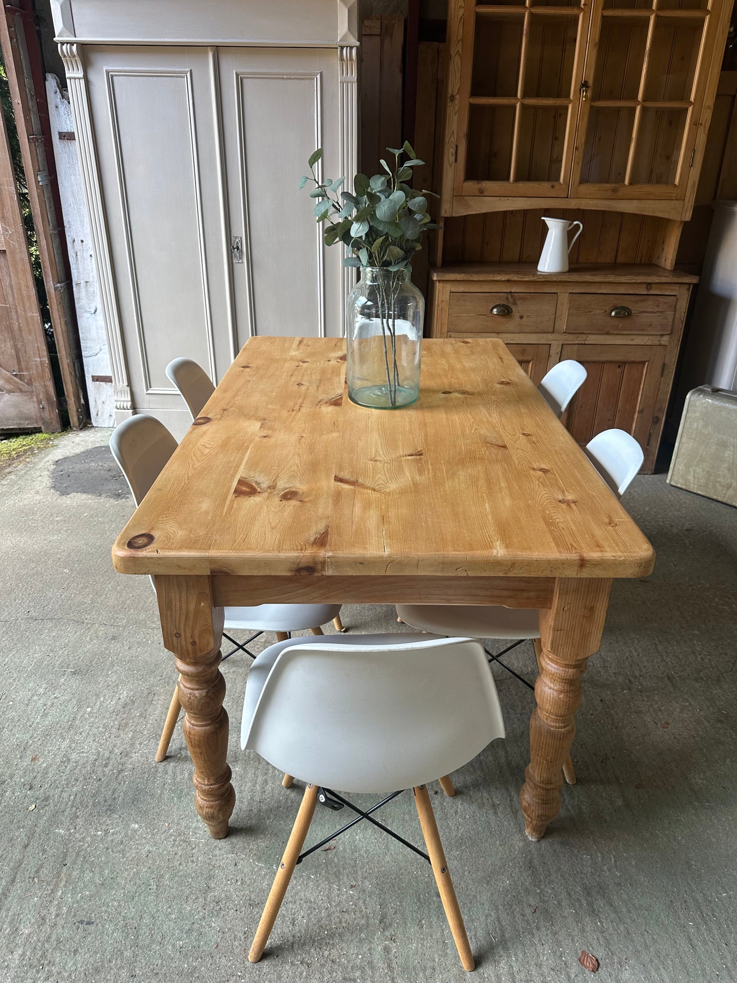 Farmhouse table 6 seater
