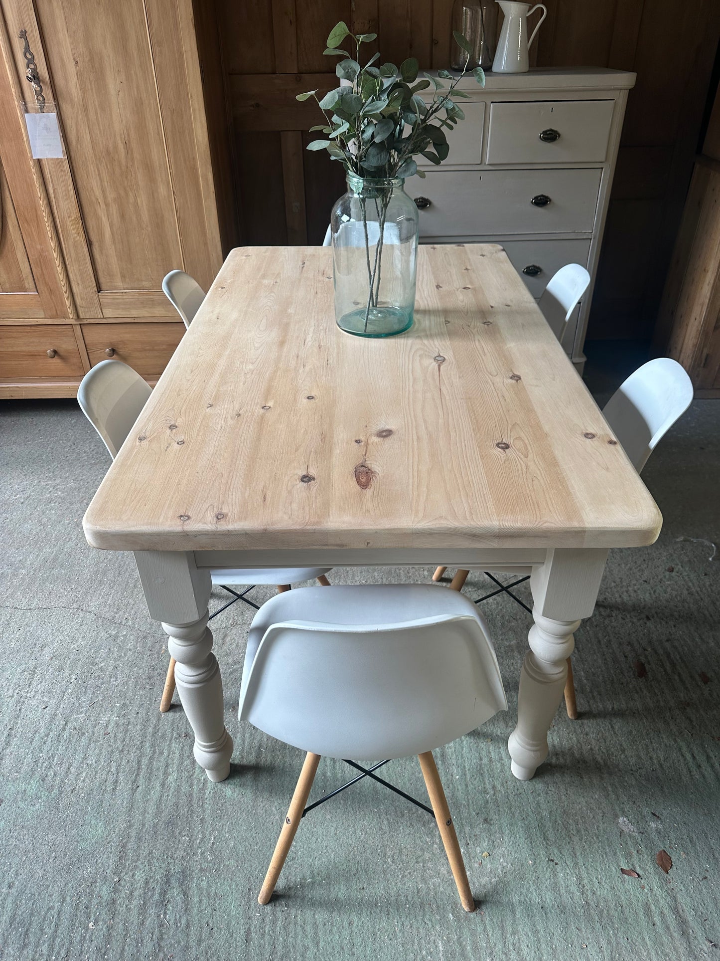 Farmhouse table 6 seater