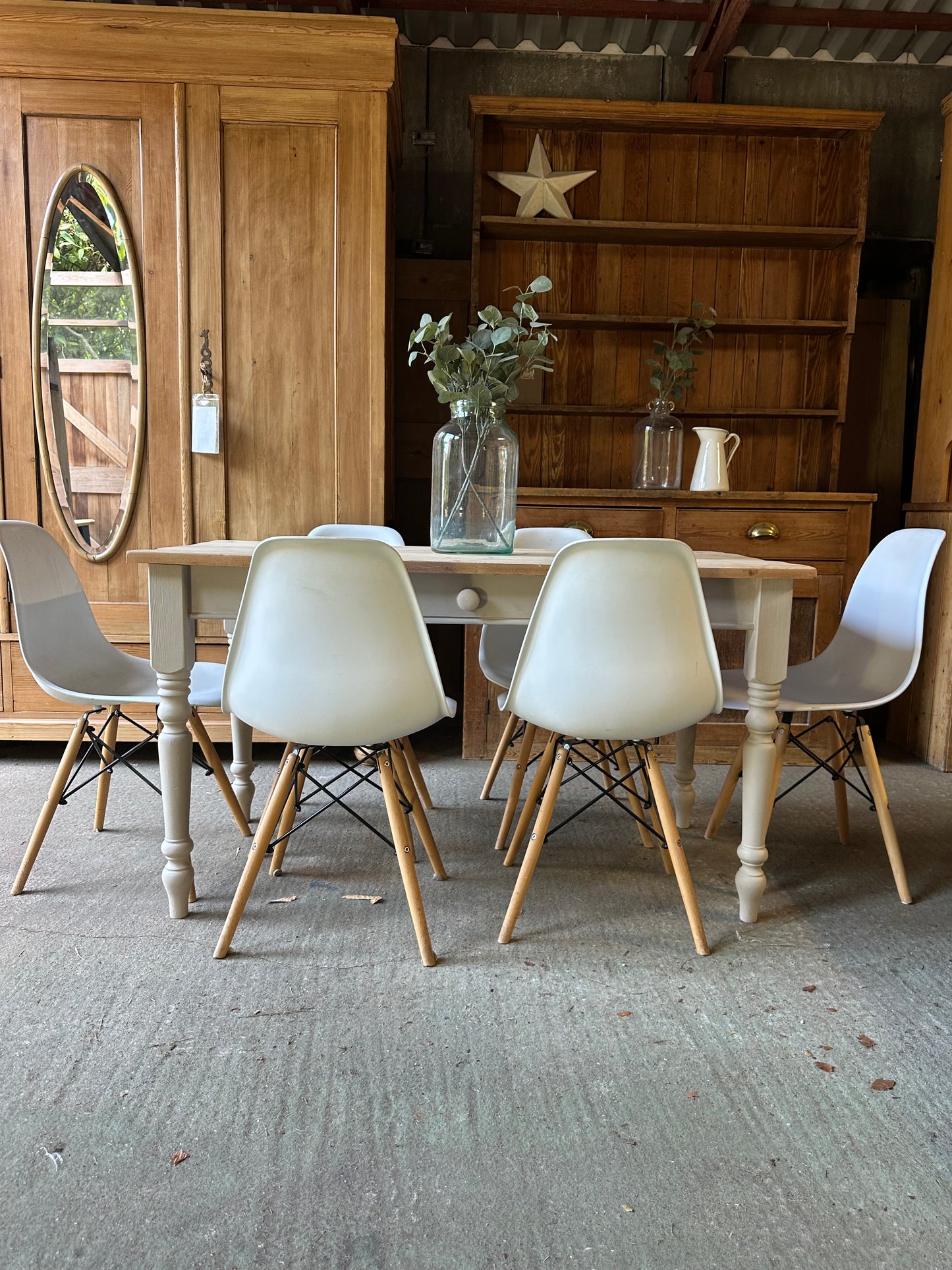 Farmhouse table 6 seater / desk
