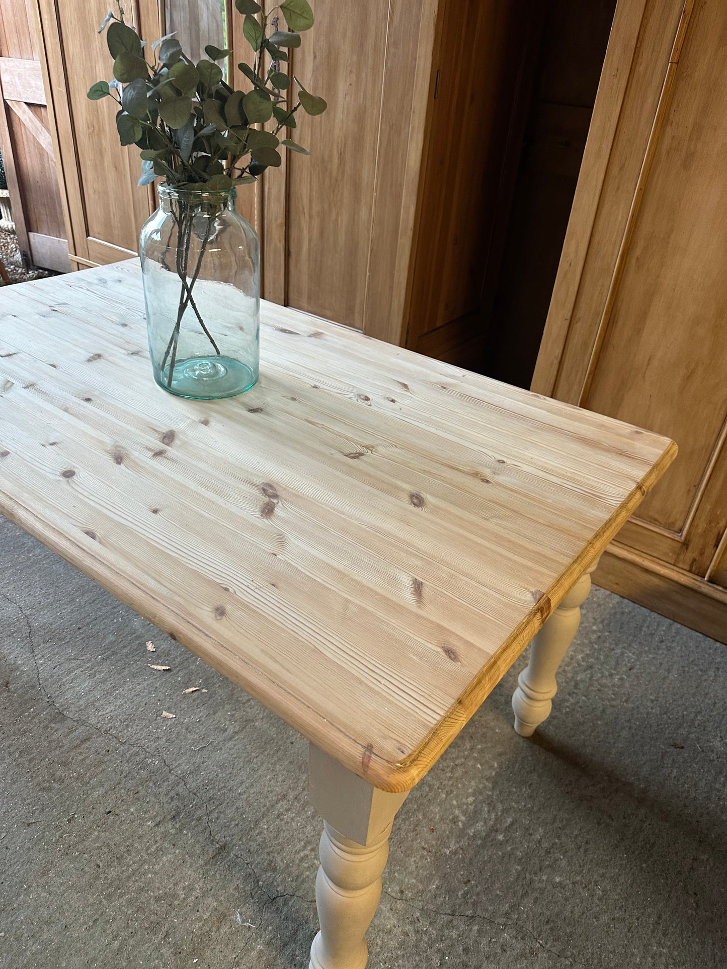 Farmhouse table 6 seater