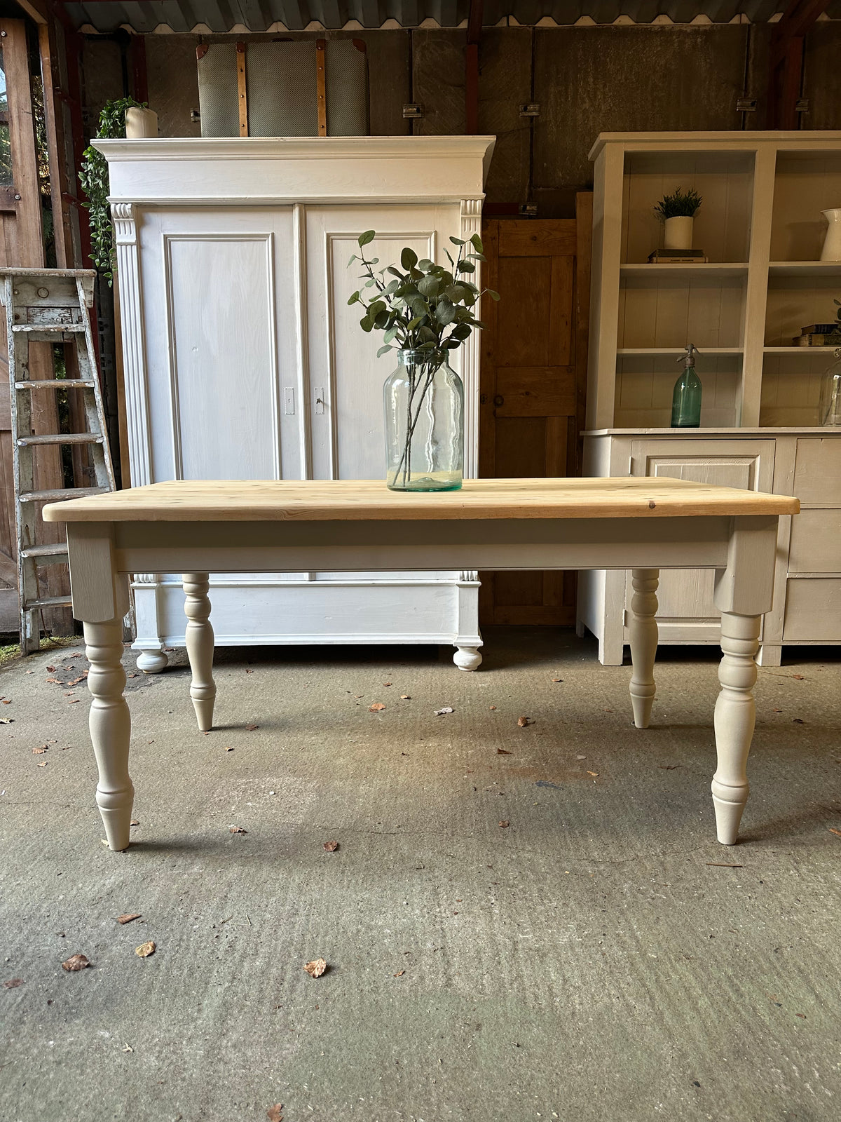 Farmhouse table 6 seater