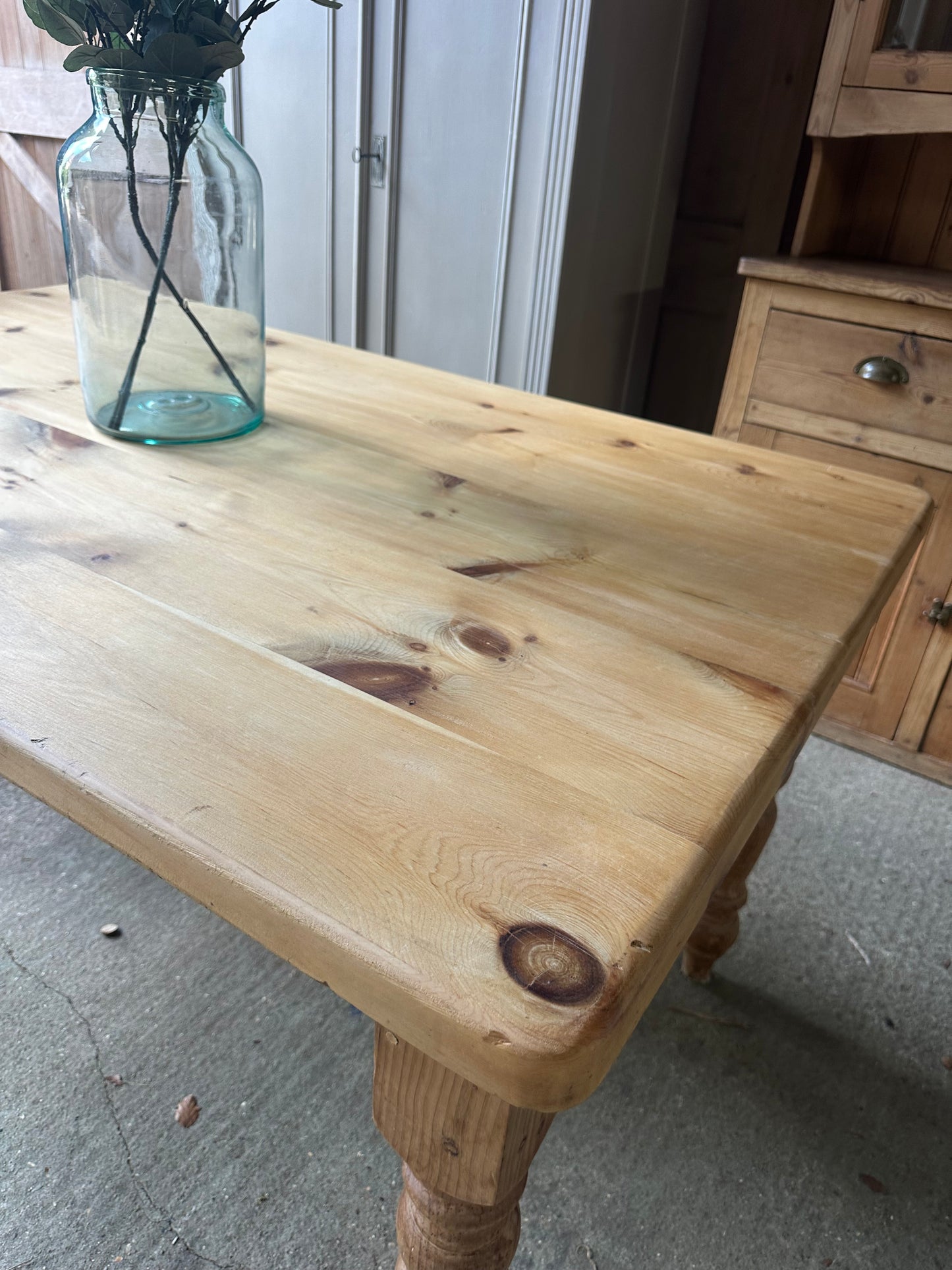 Farmhouse table 6 seater