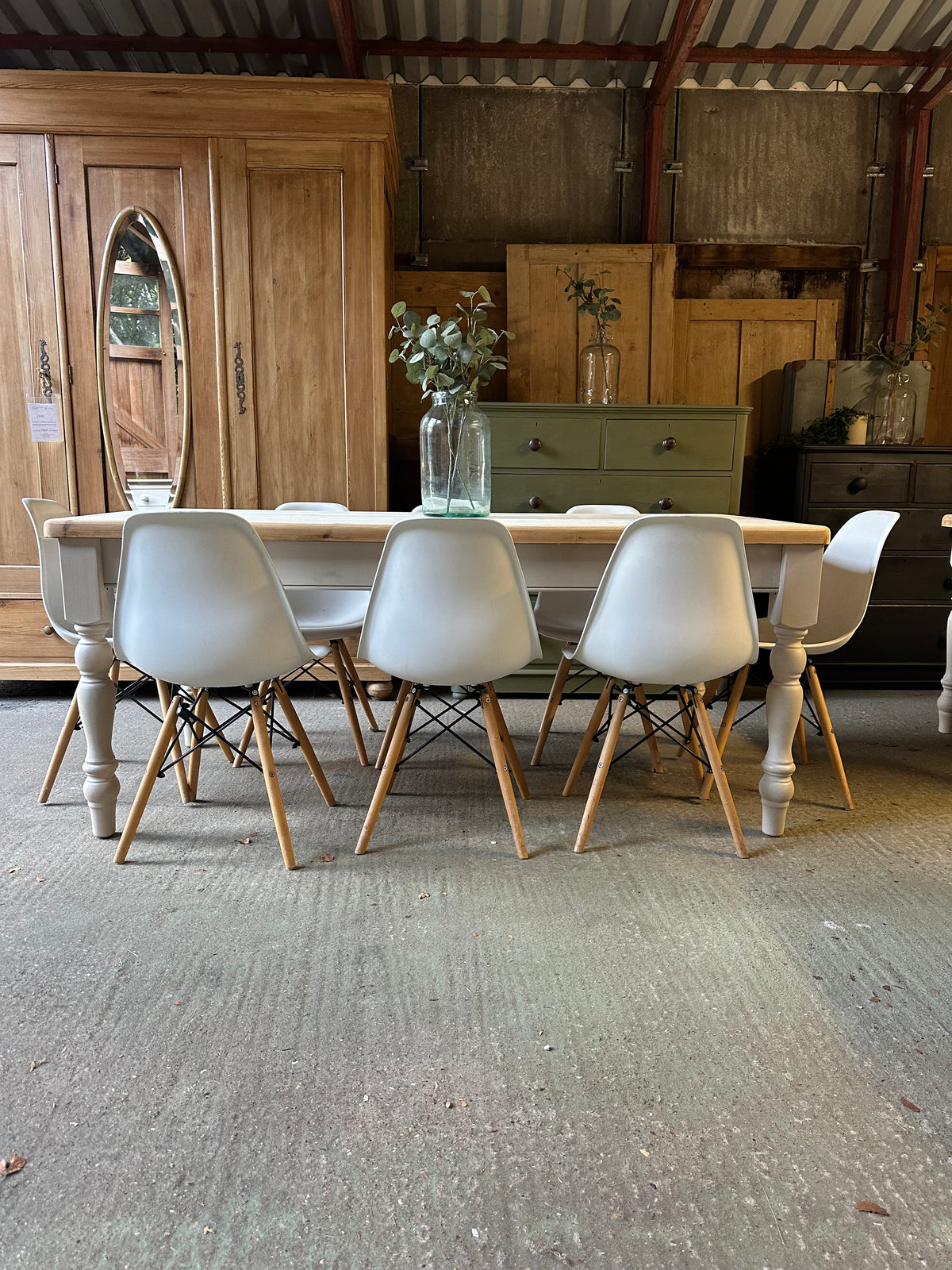 Farmhouse table 8 seater