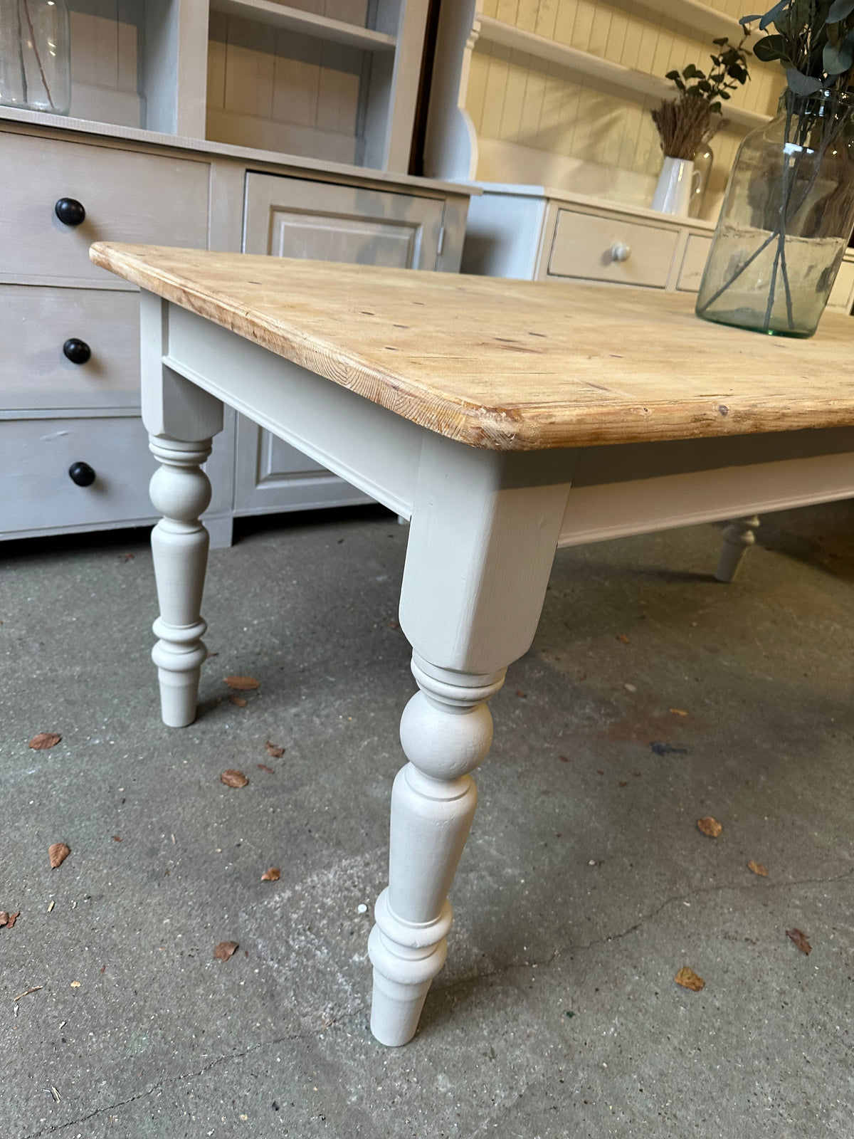 Farmhouse table 8 seater