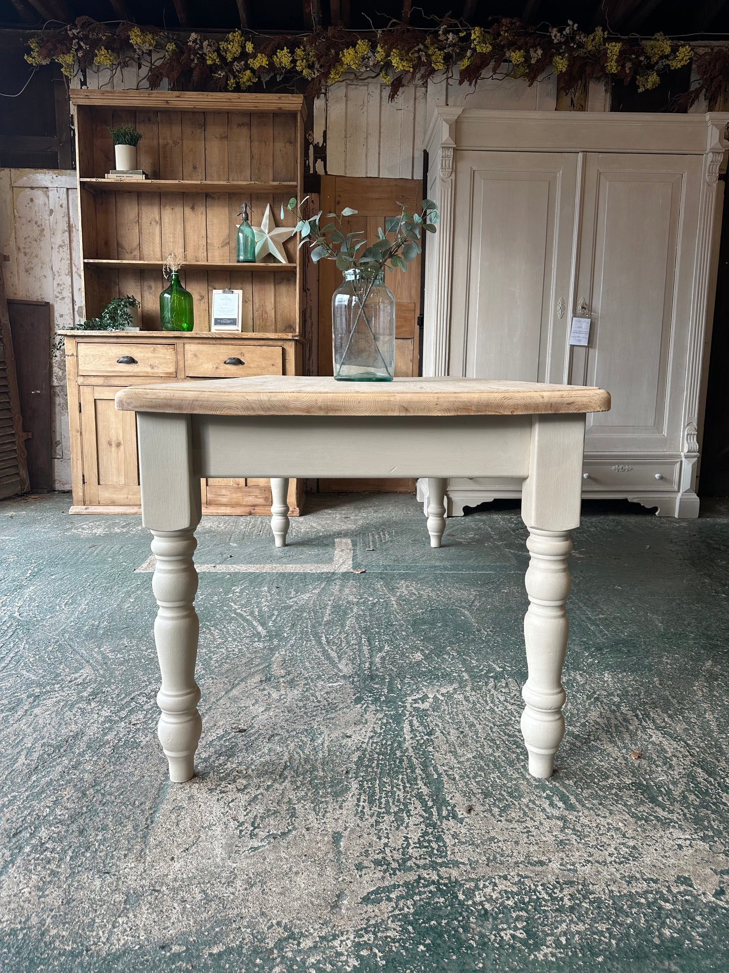 Farmhouse table large 8 seater