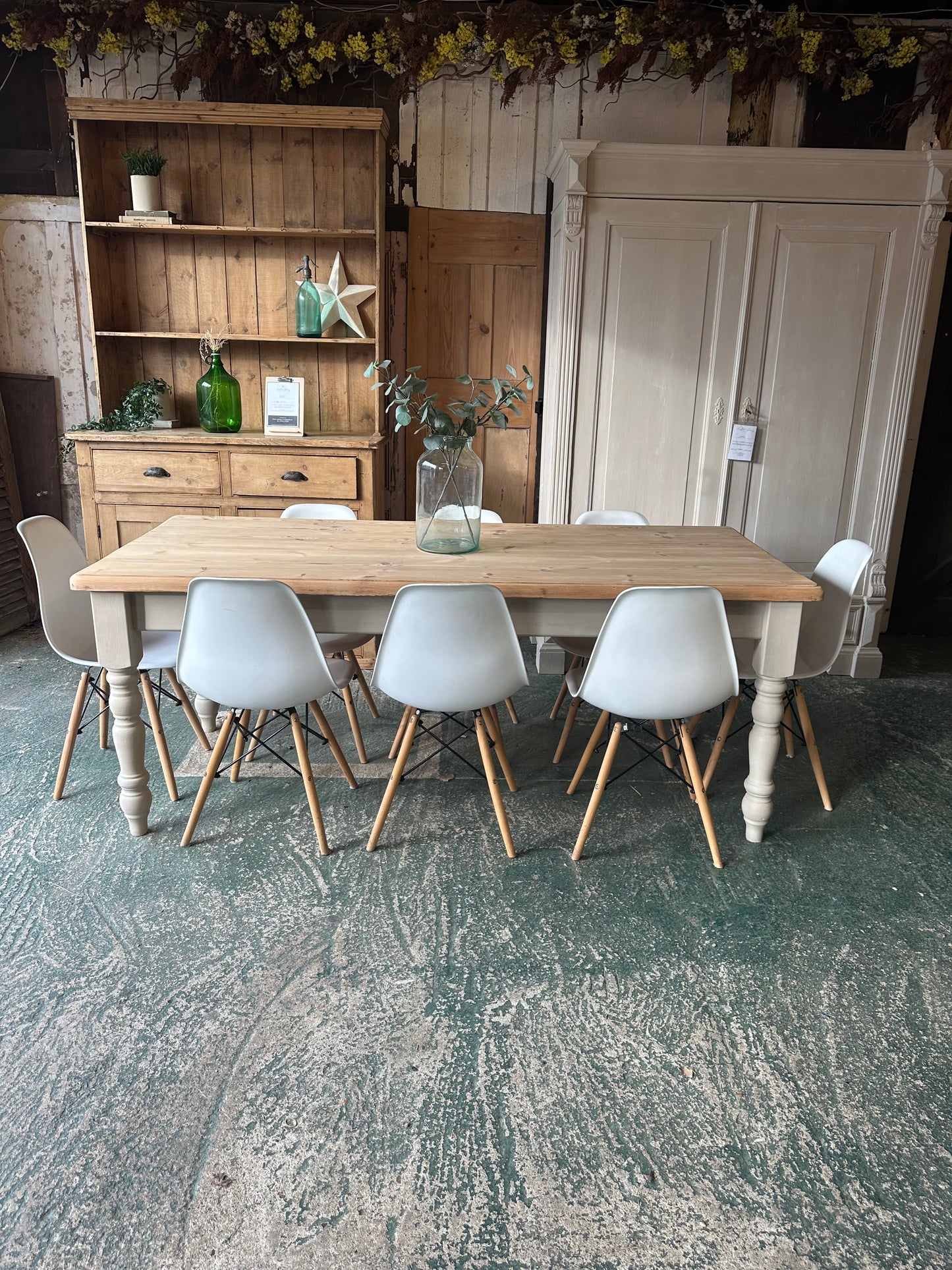 Farmhouse table large 8 seater