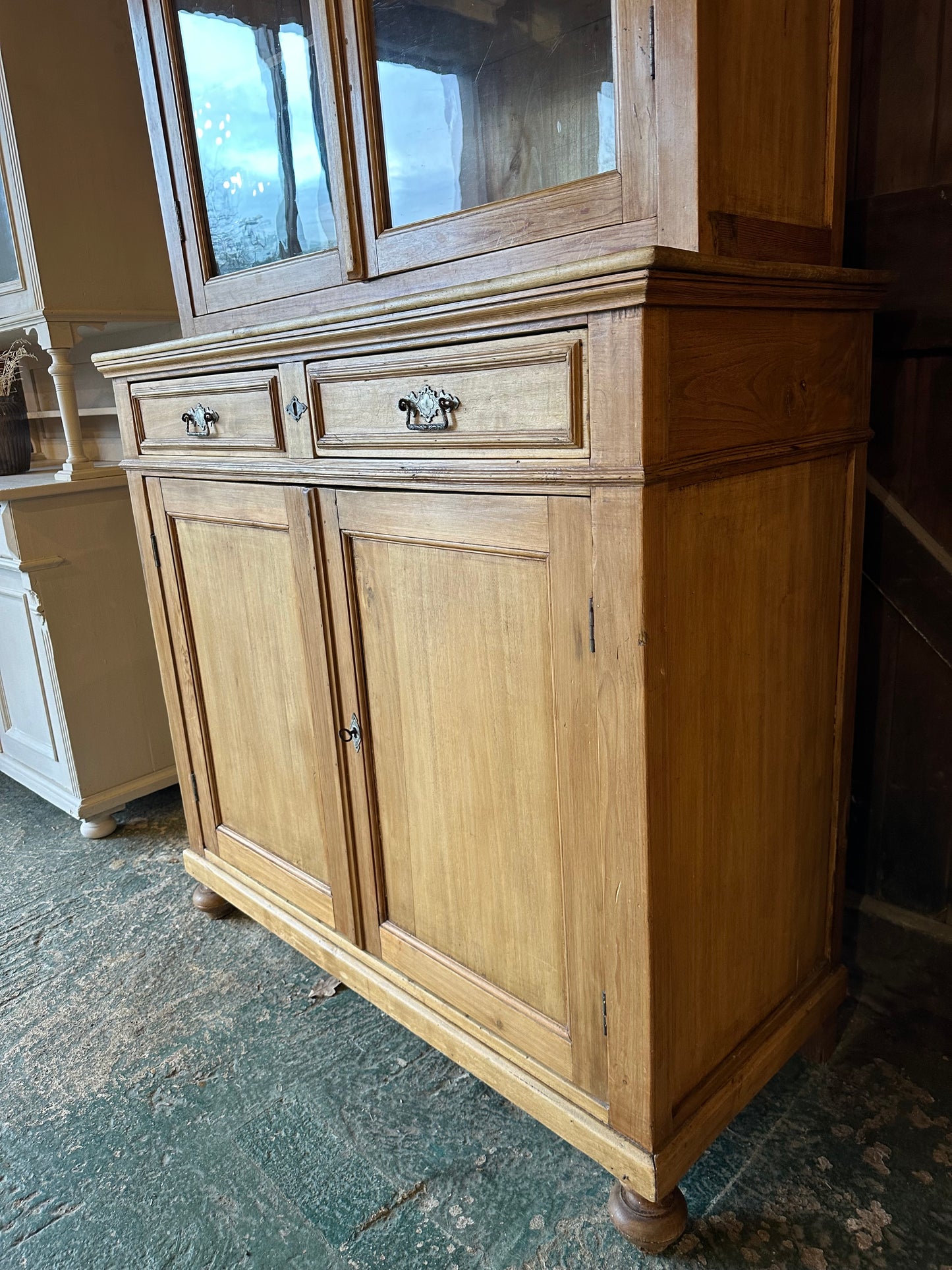 Vintage glazed dresser