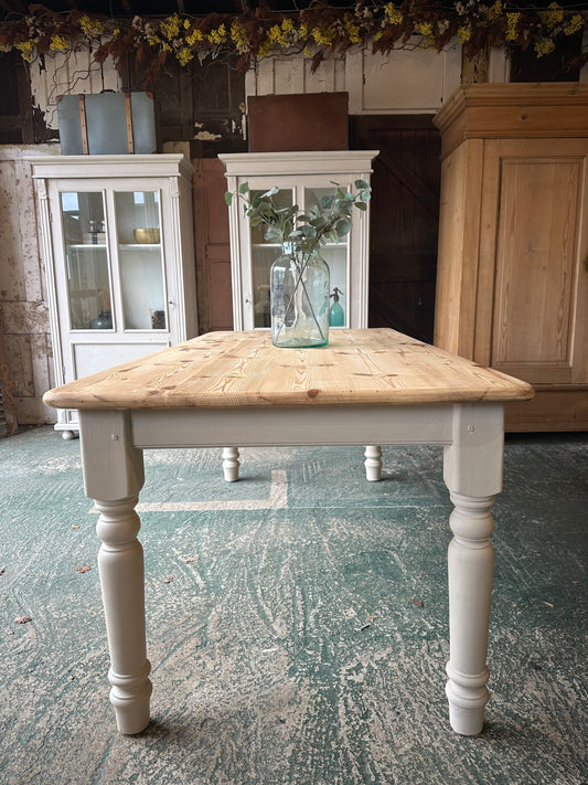 Rustic farmhouse table 8 seater
