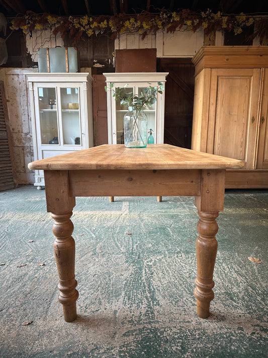 Rustic farmhouse table 10 seater