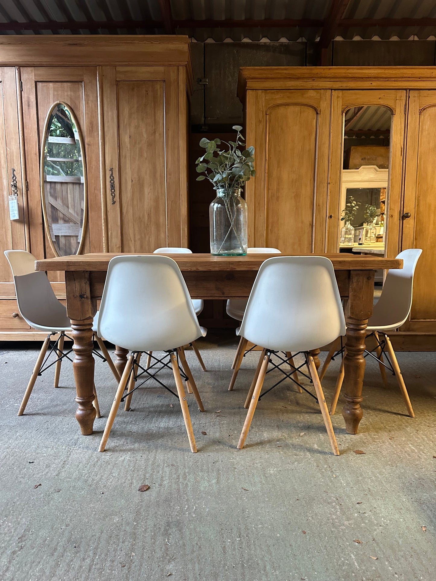 Farmhouse table 6 seater