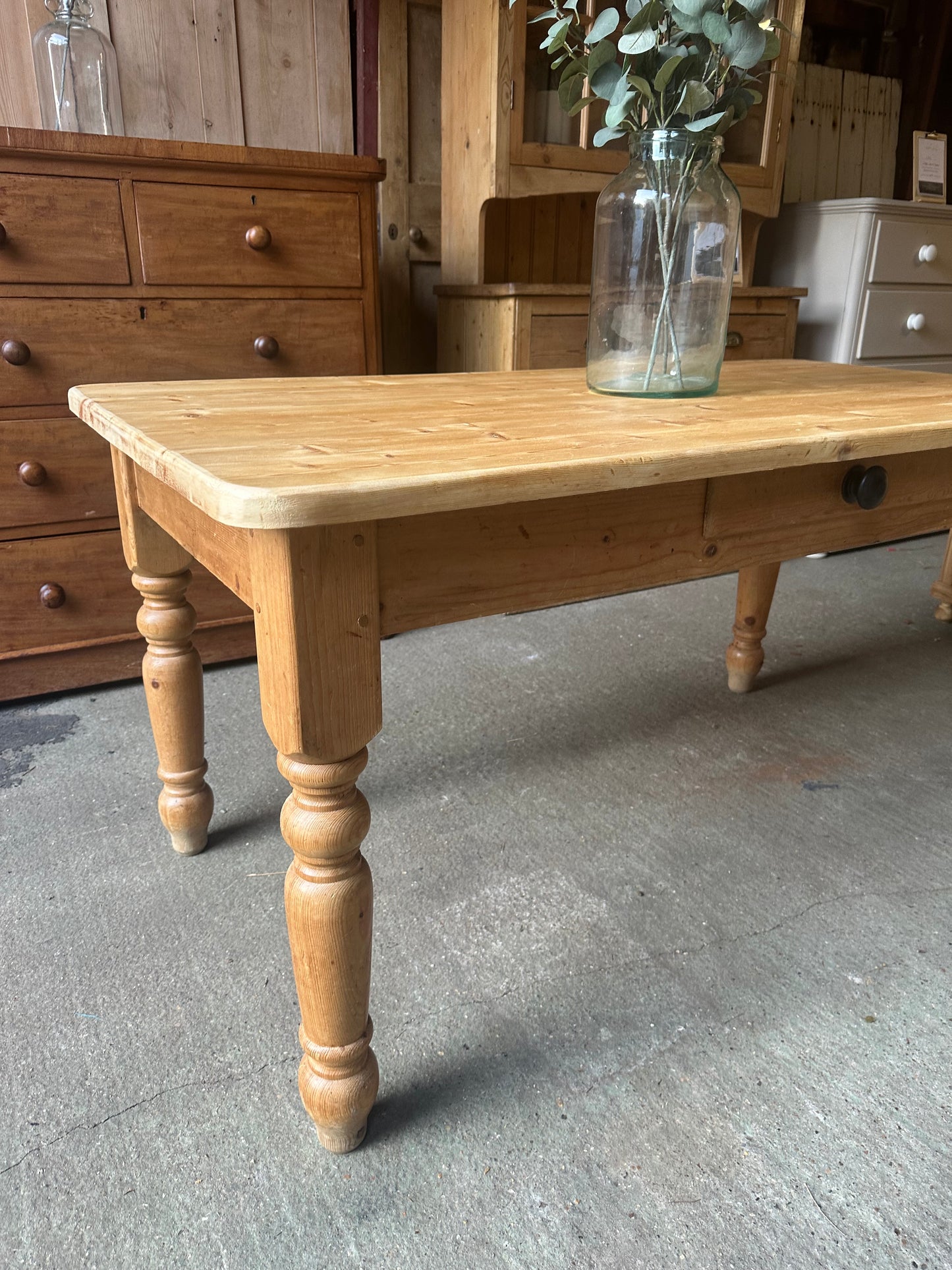 Farmhouse table 6 seater / desk