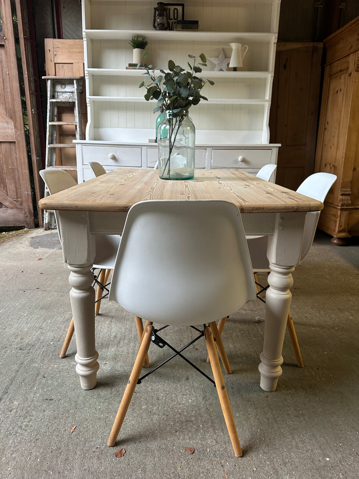 Farmhouse table 6 seater