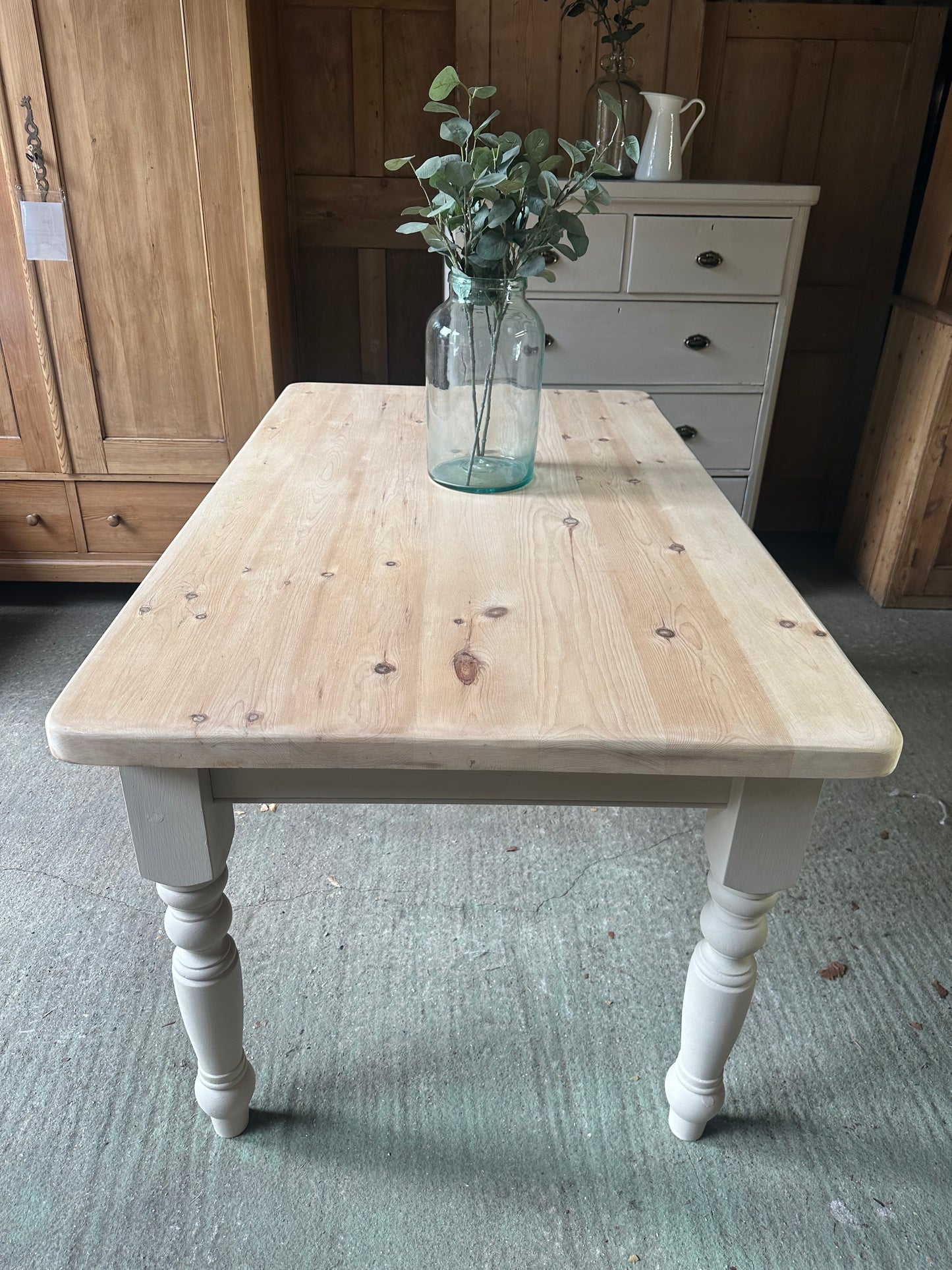 Farmhouse table 6 seater