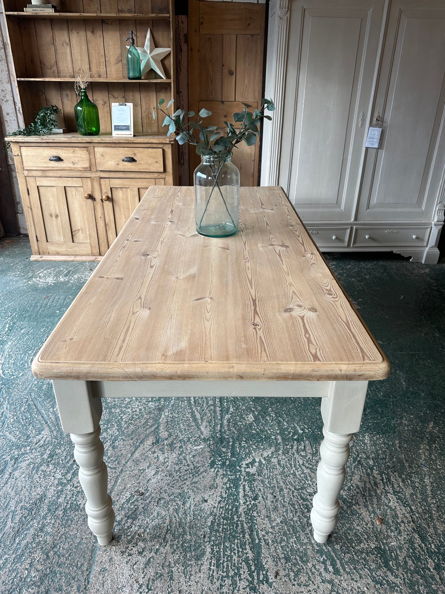 Farmhouse table large 8 seater