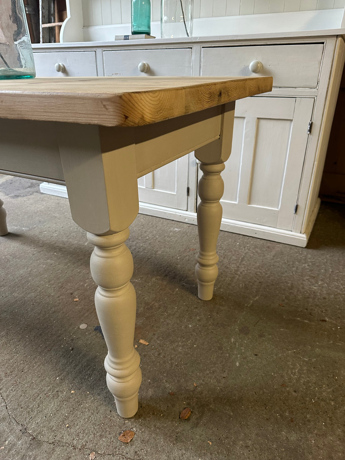 Farmhouse table 4 seater / desk
