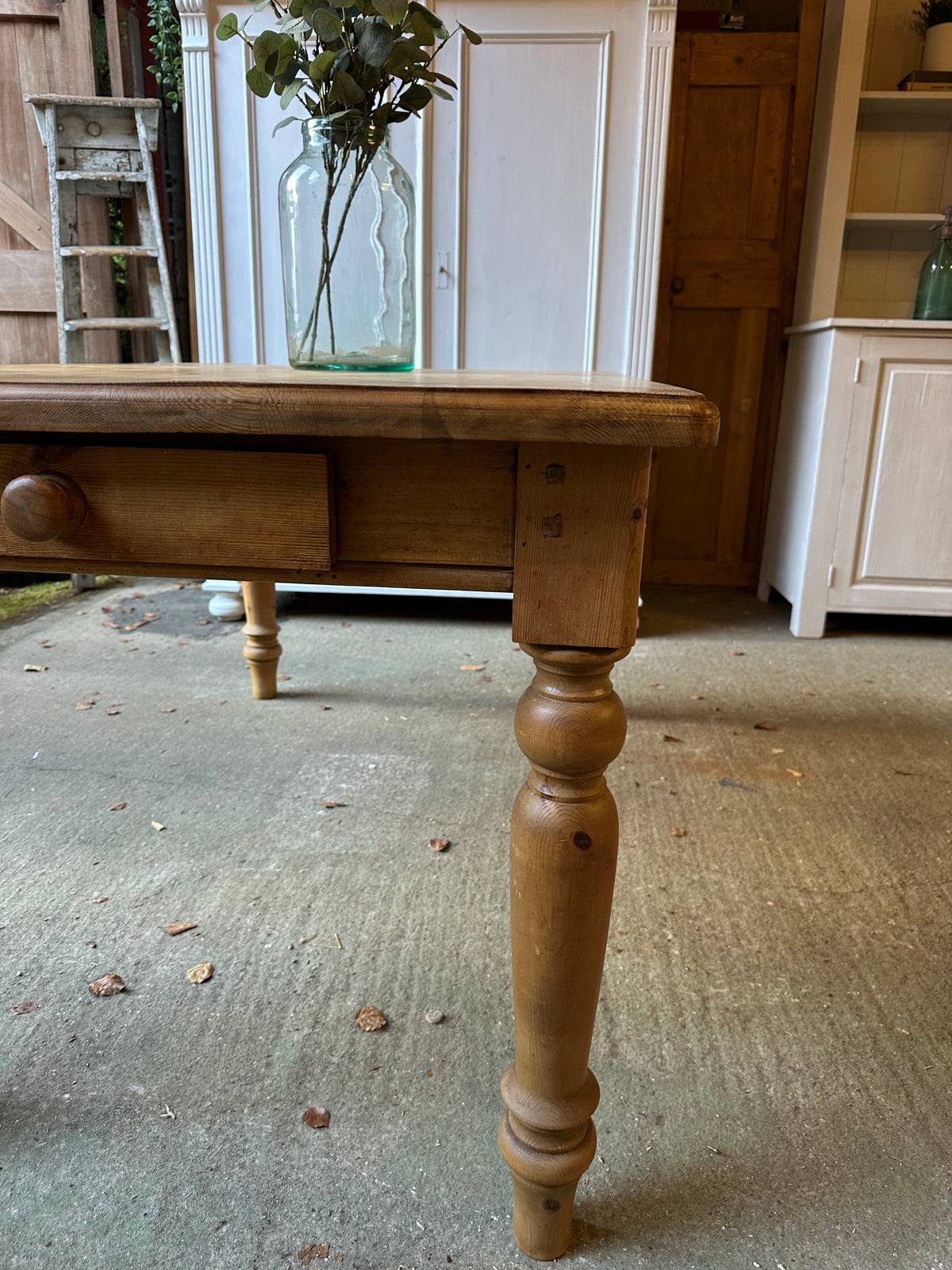 Farmhouse table 6 seater