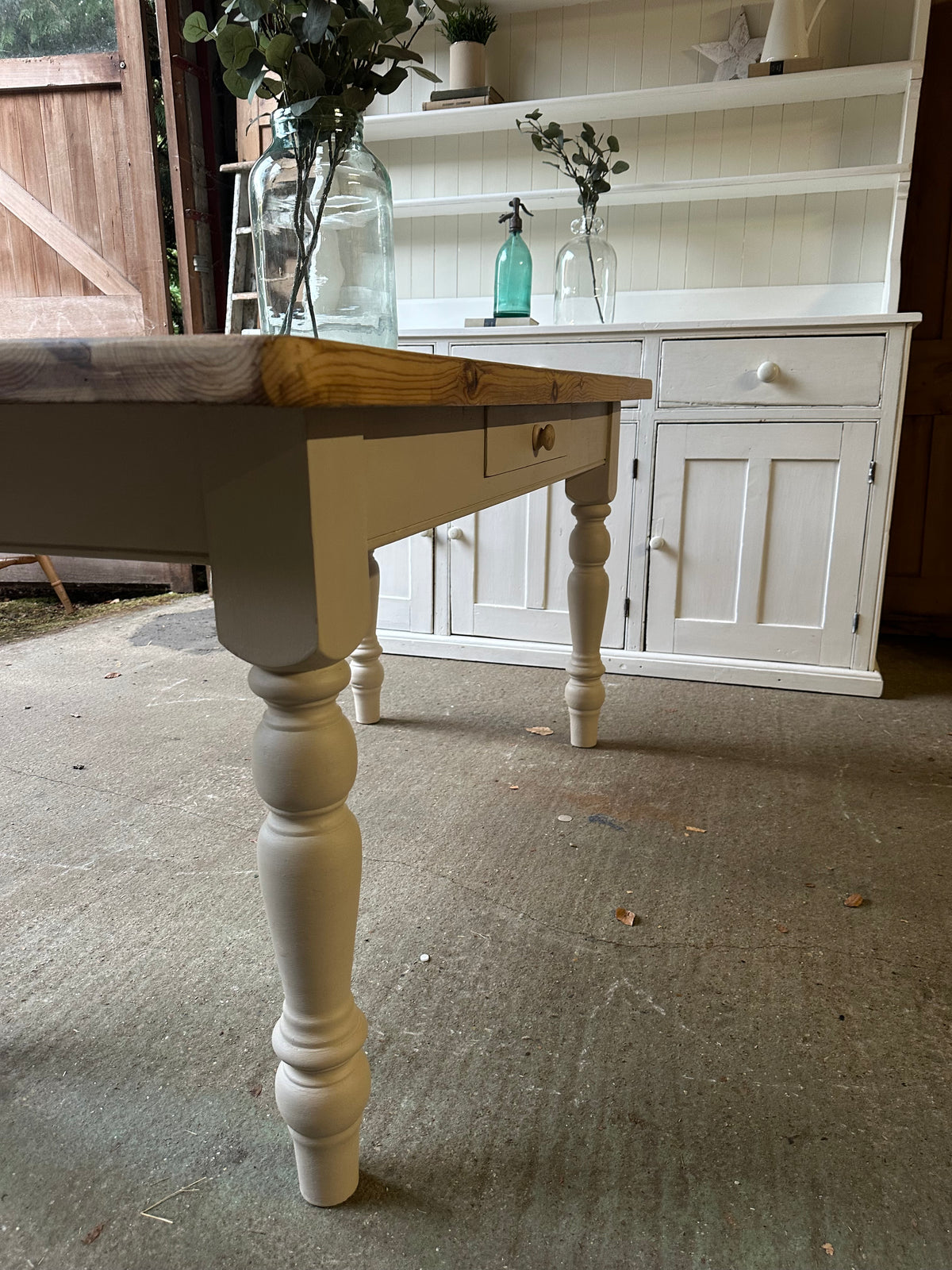 Farmhouse table 4 seater / desk