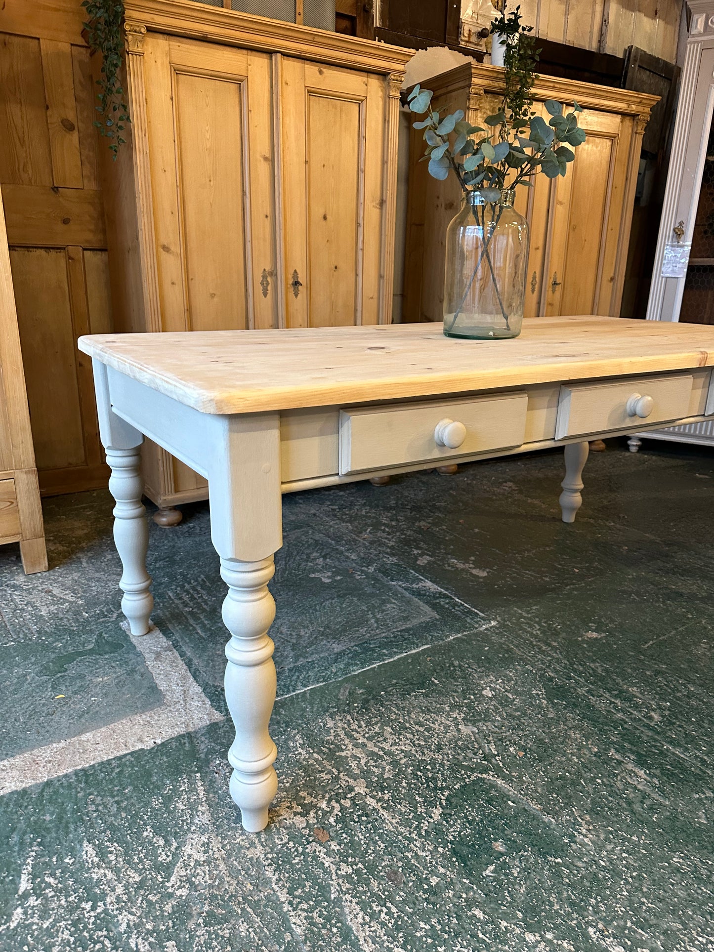 Rustic farmhouse table 8 seater