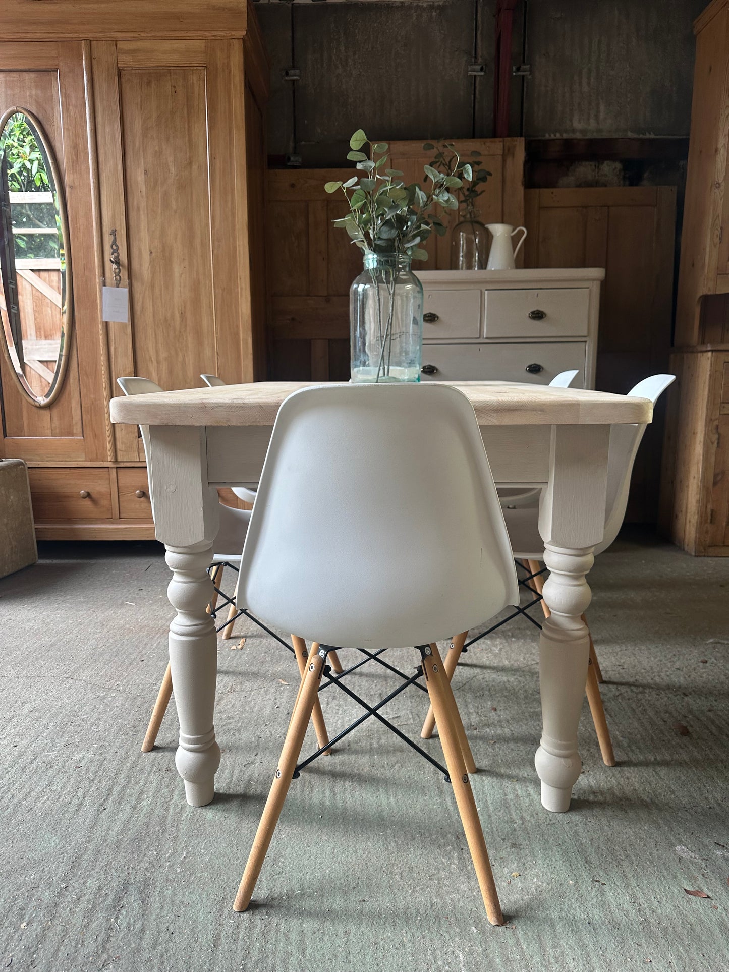 Farmhouse table 6 seater