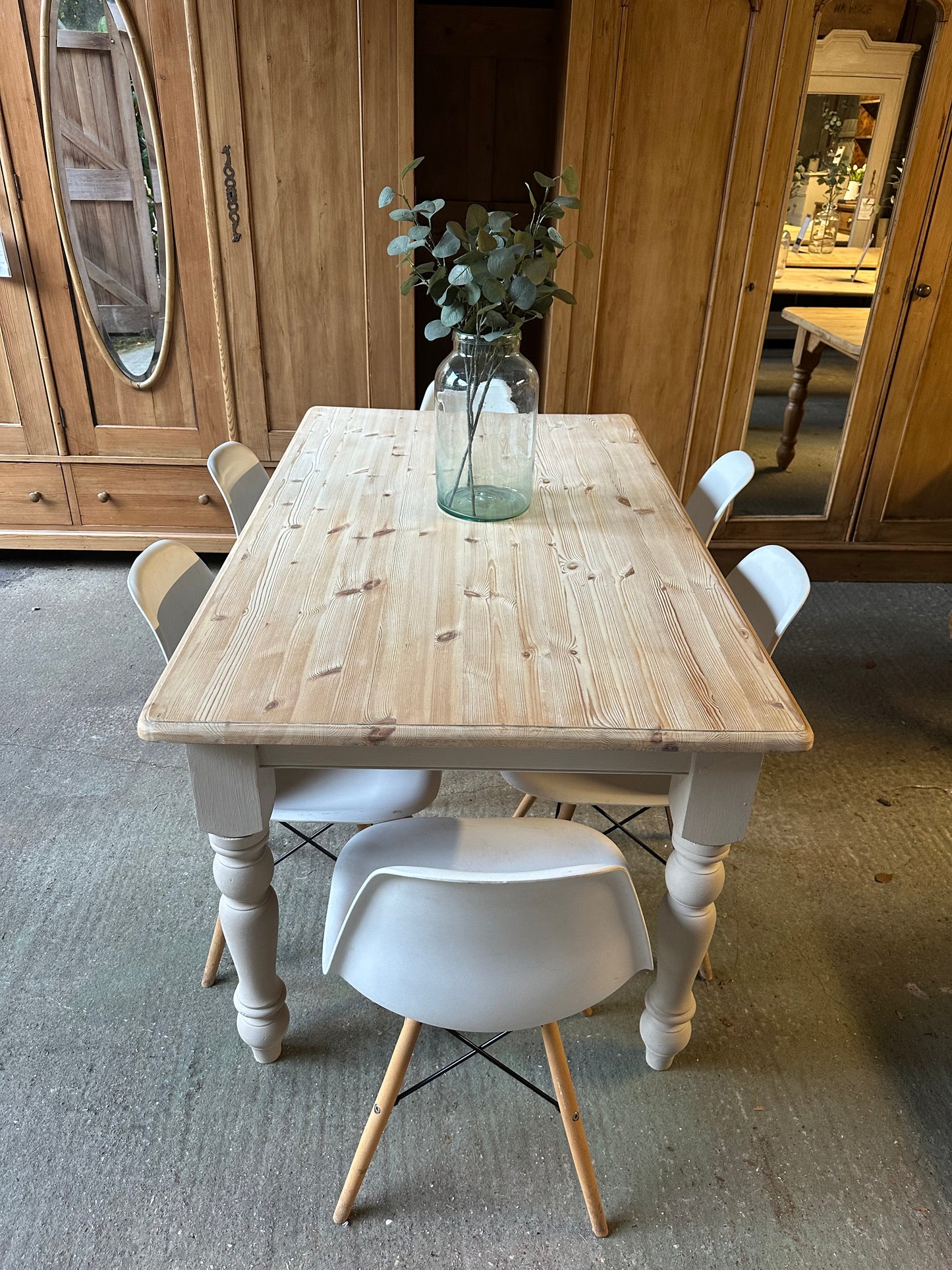 Farmhouse table 6 seater