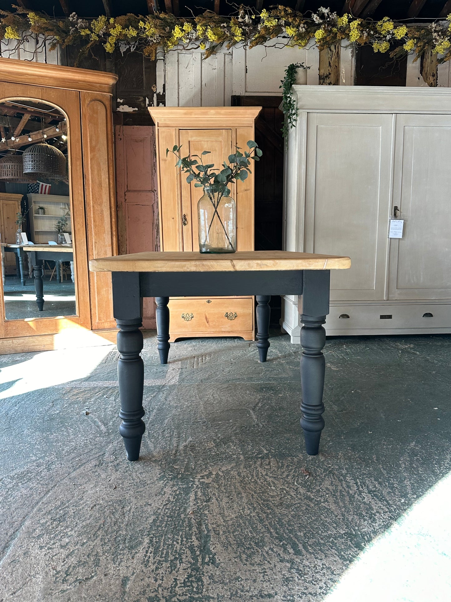 Rustic farmhouse table large 6 seater