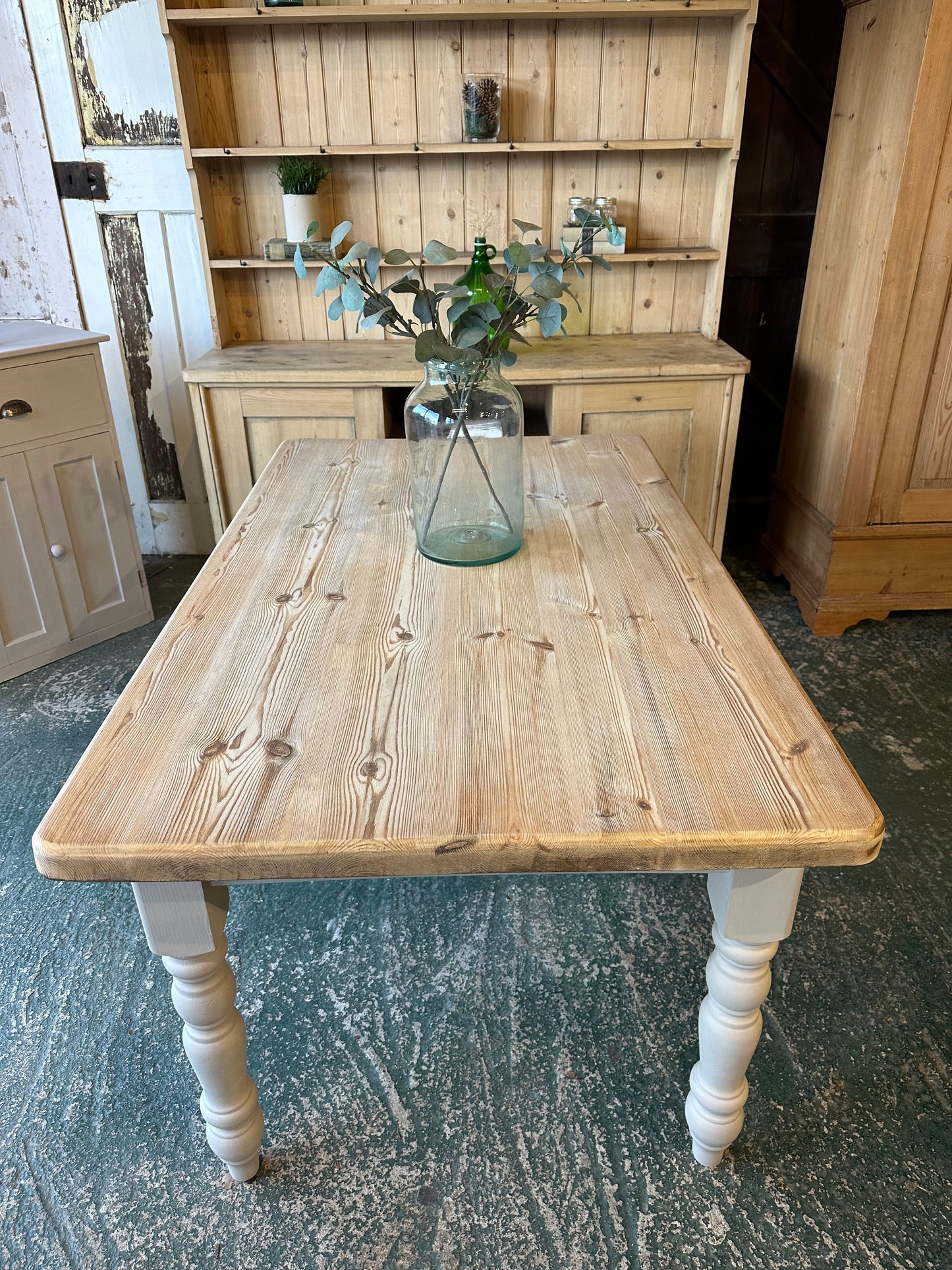 Farmhouse table 6 seater