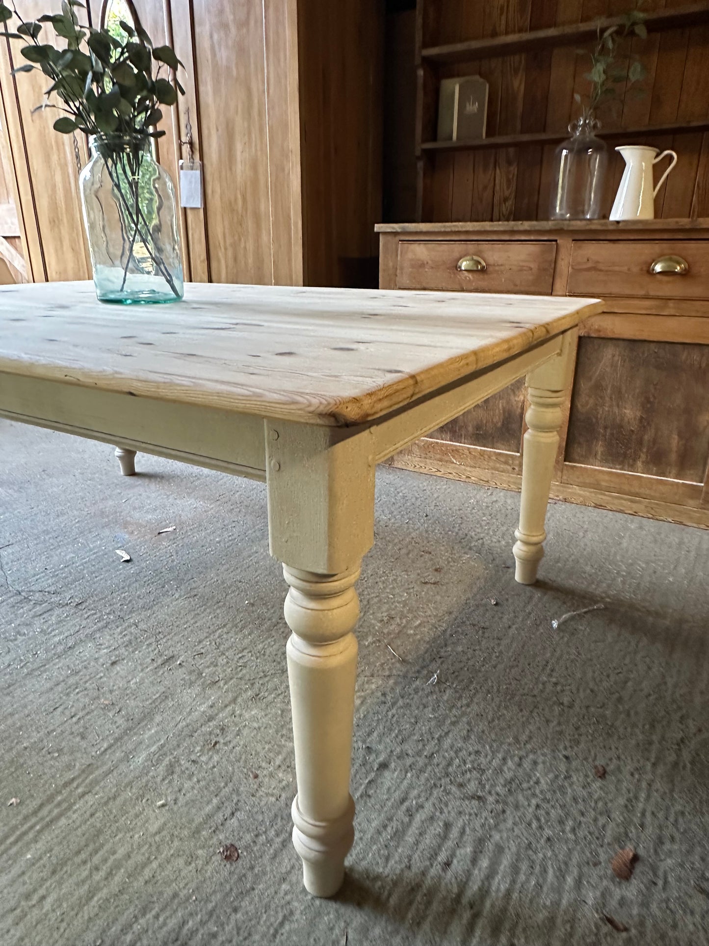 Farmhouse table 8 seater