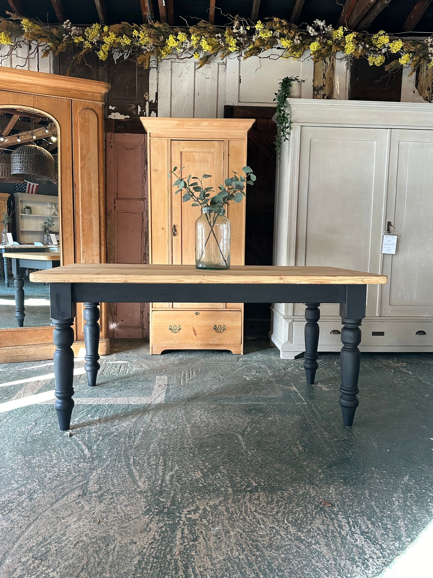 Rustic farmhouse table large 6 seater