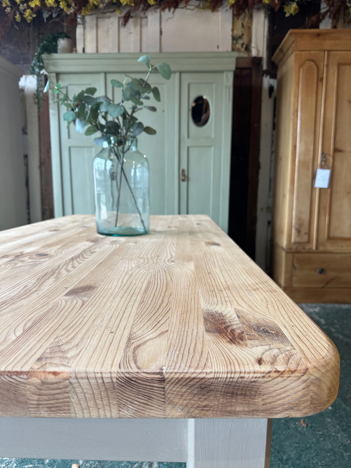 Farmhouse table 8 seater