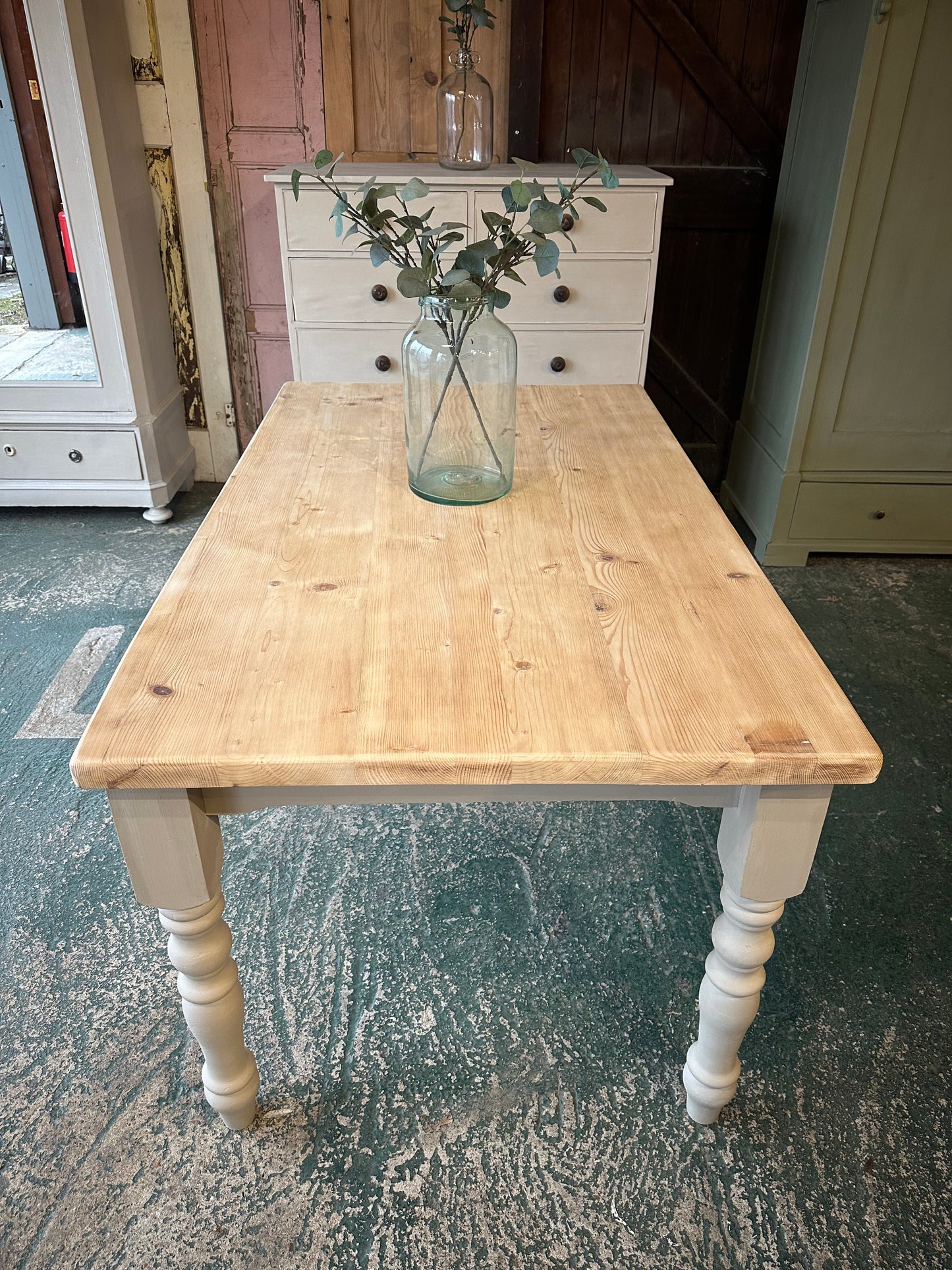 Farmhouse table 6 seater
