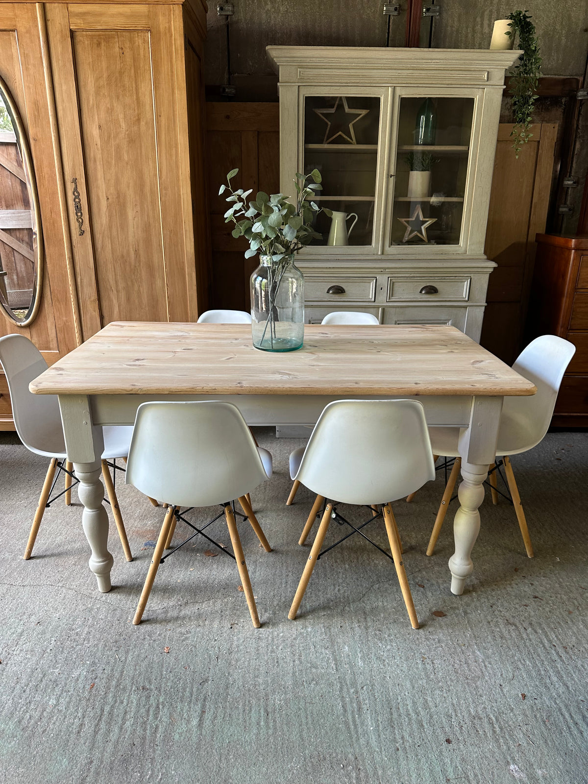 Farmhouse table 6 seater