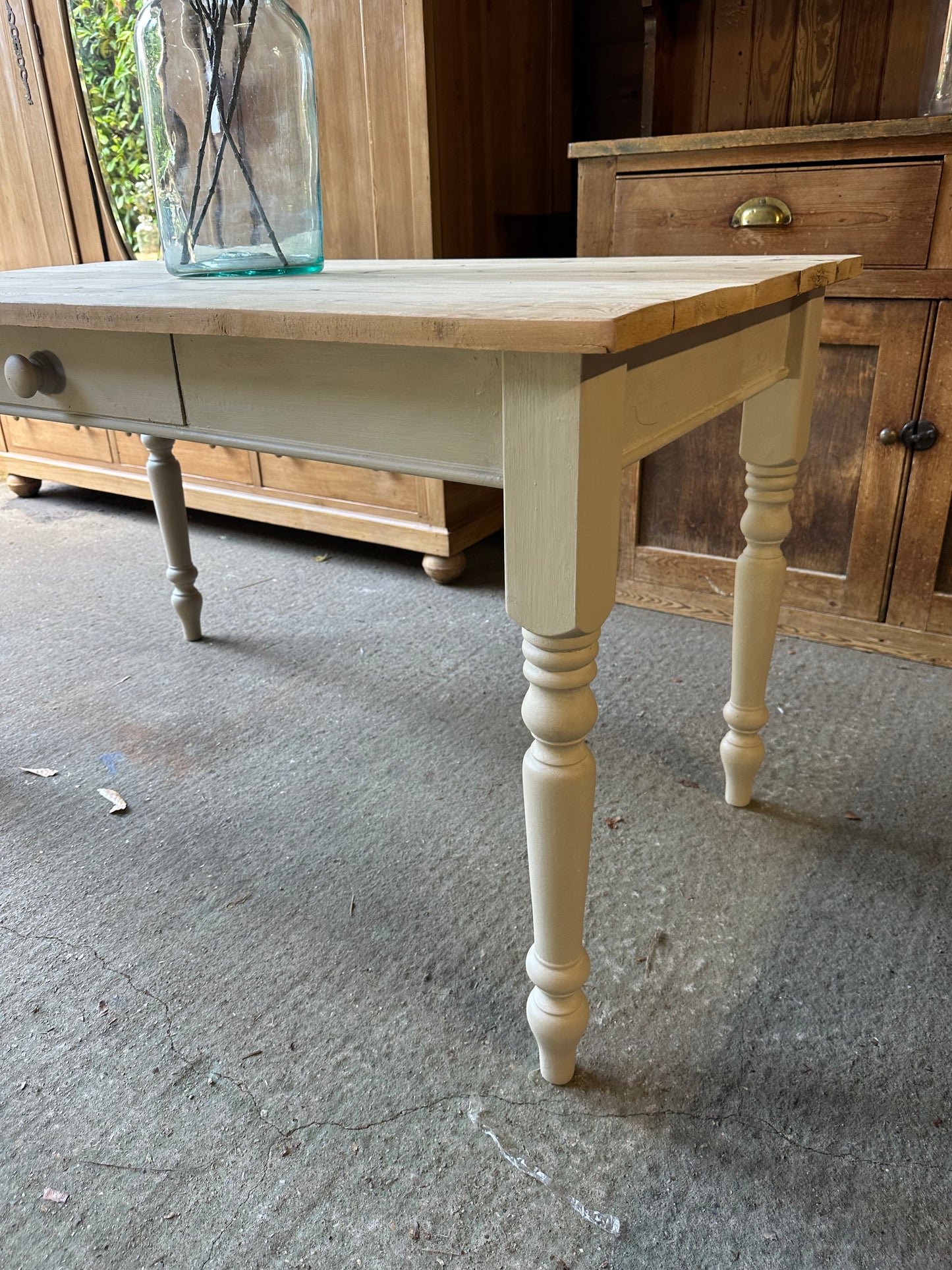 Farmhouse table 6 seater / desk