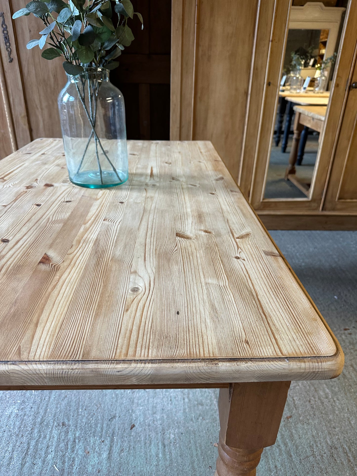 Farmhouse table large 6 seater