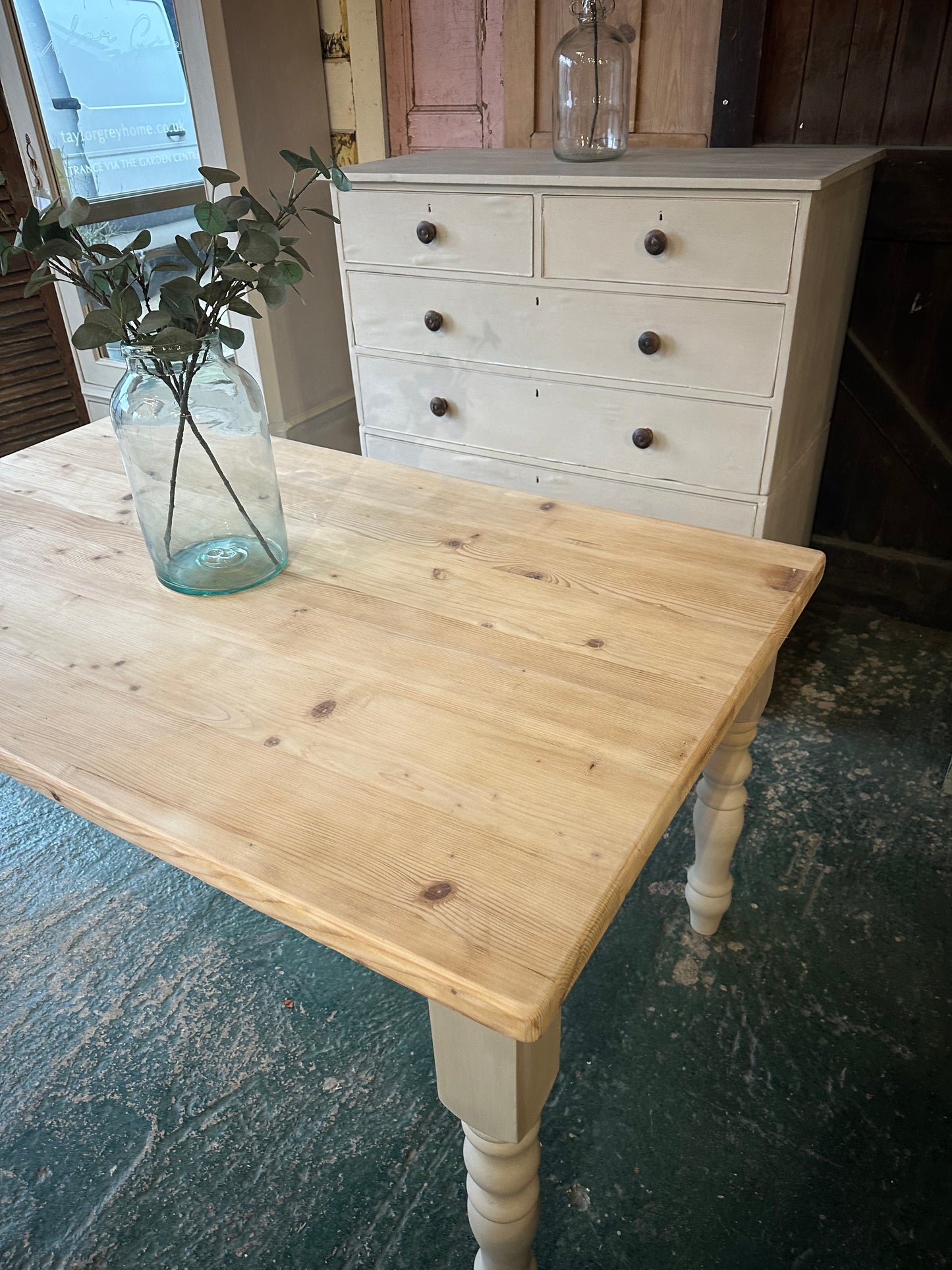 Farmhouse table 6 seater