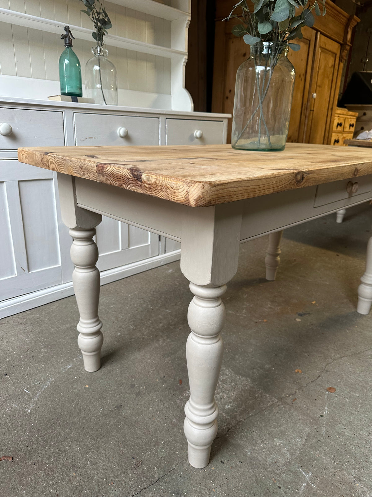 Farmhouse table 4 seater / desk