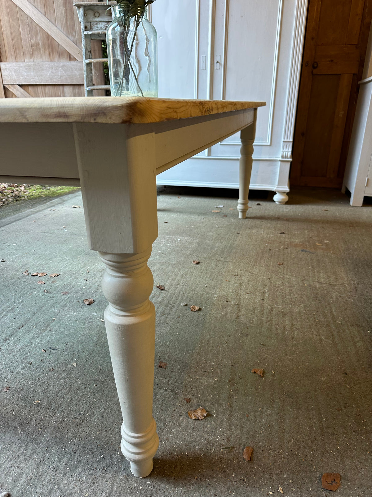 Farmhouse table large 8 seater